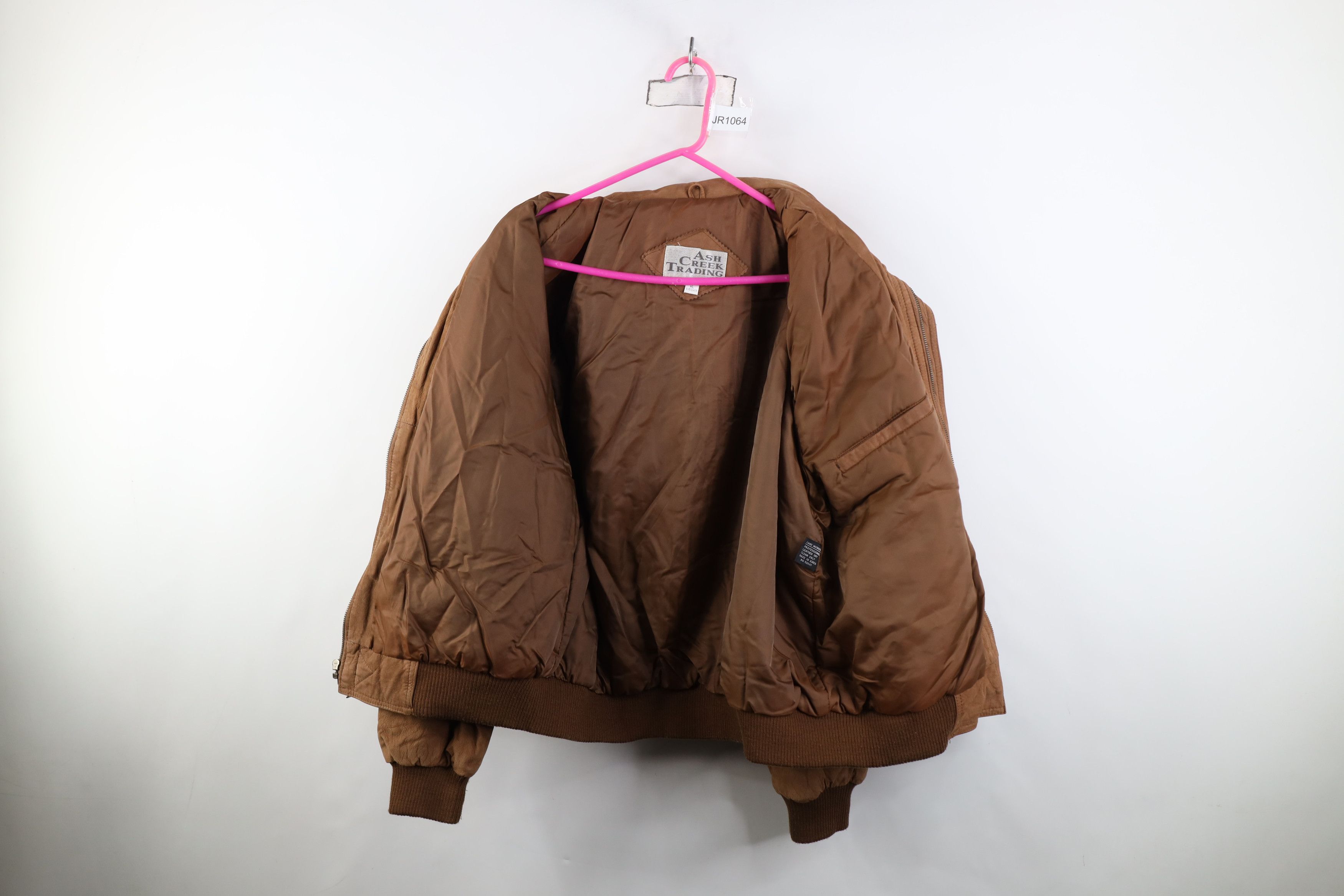 Vintage Vintage 90s Streetwear Button Suede Leather Bomber Jacket Size US XL / EU 56 / 4 - 10 Thumbnail