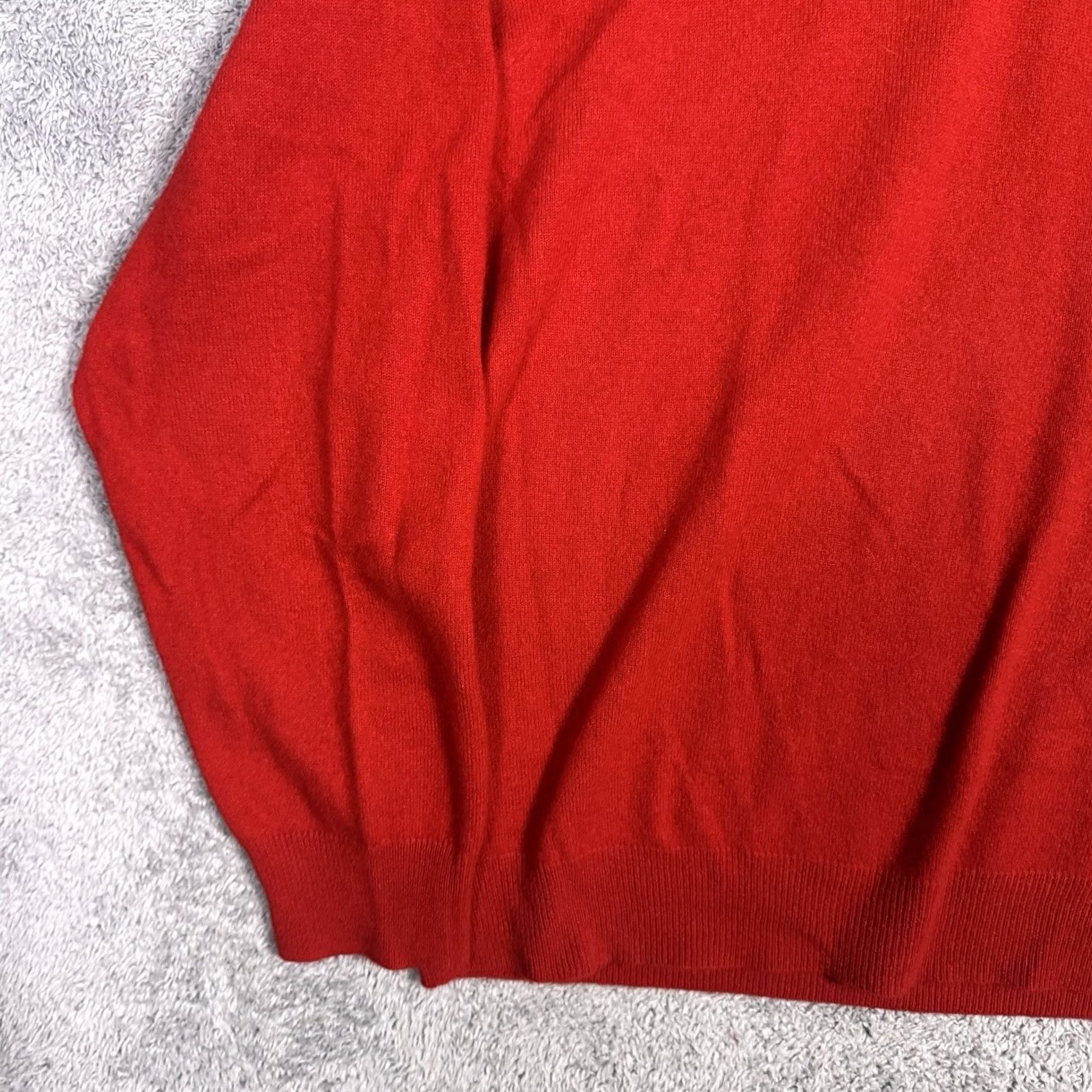 Jos. A. Bank Jos A. Bank Cashmere Velvet Sweater Mens XXL 4XL Mongolian V-Neck Long Sleeve Jumper Quiet Luxury Travel Red Size US XXL / EU 58 / 5 - 3 Thumbnail
