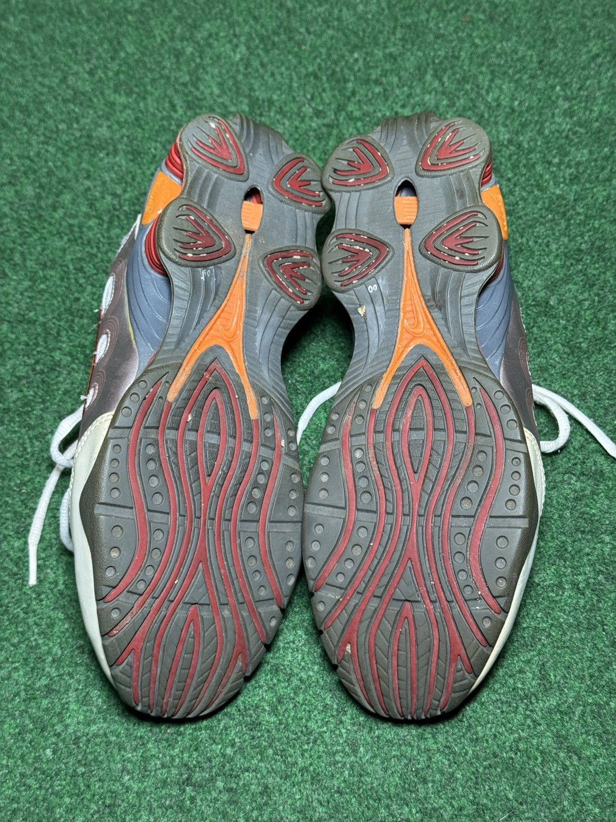 Nike Nike Shox GO Running 2005 Retro Vintage Y2K Womens Size US 8 Size US 8 / IT 38 - 7 Thumbnail