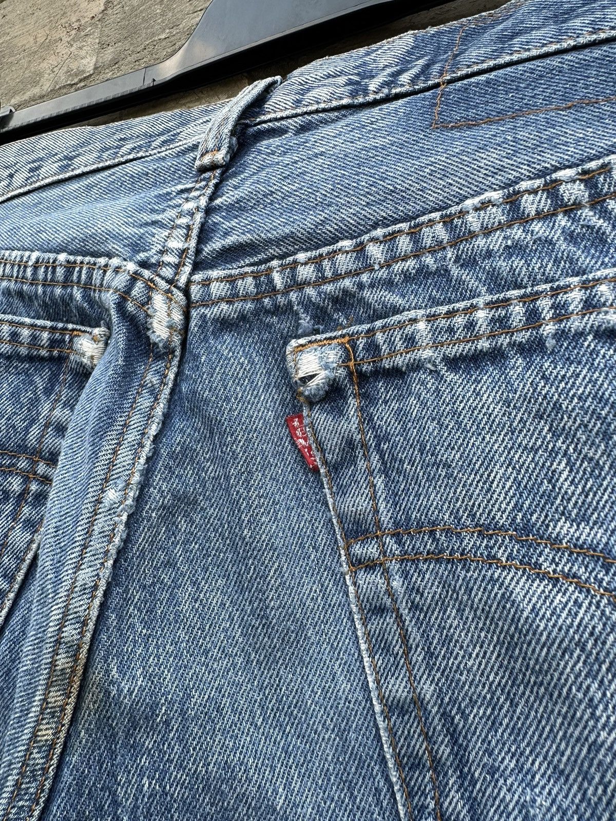 Levi's × Vintage 1970s Levi’s Women’s Distressed Hippy Jeans Pants Size 28" / US 6 / IT 42 - 9 Thumbnail