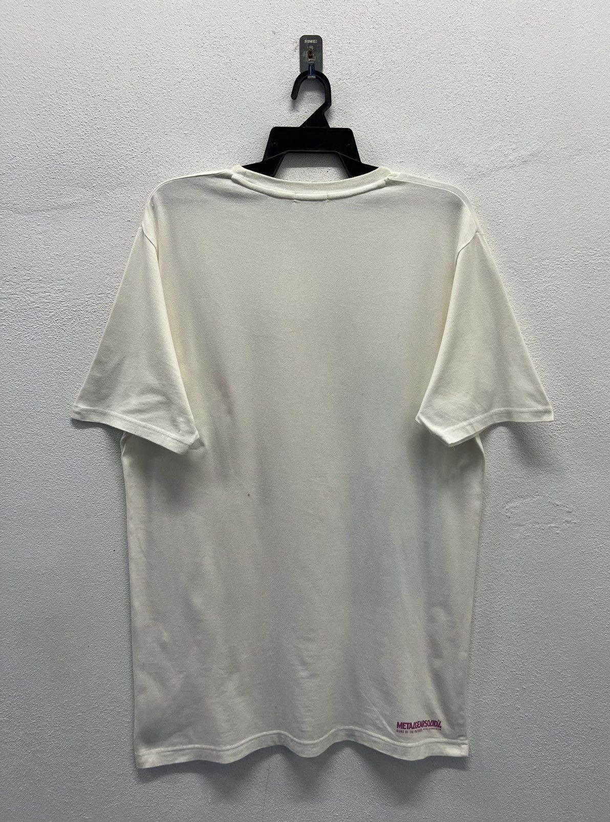 Uniqlo × Vintage VINTAGE UNIQLO METAL GEAR SOLID GUNS OF THE PATRIOTS SHIRT Size US XL / EU 56 / 4 - 2 Thumbnail