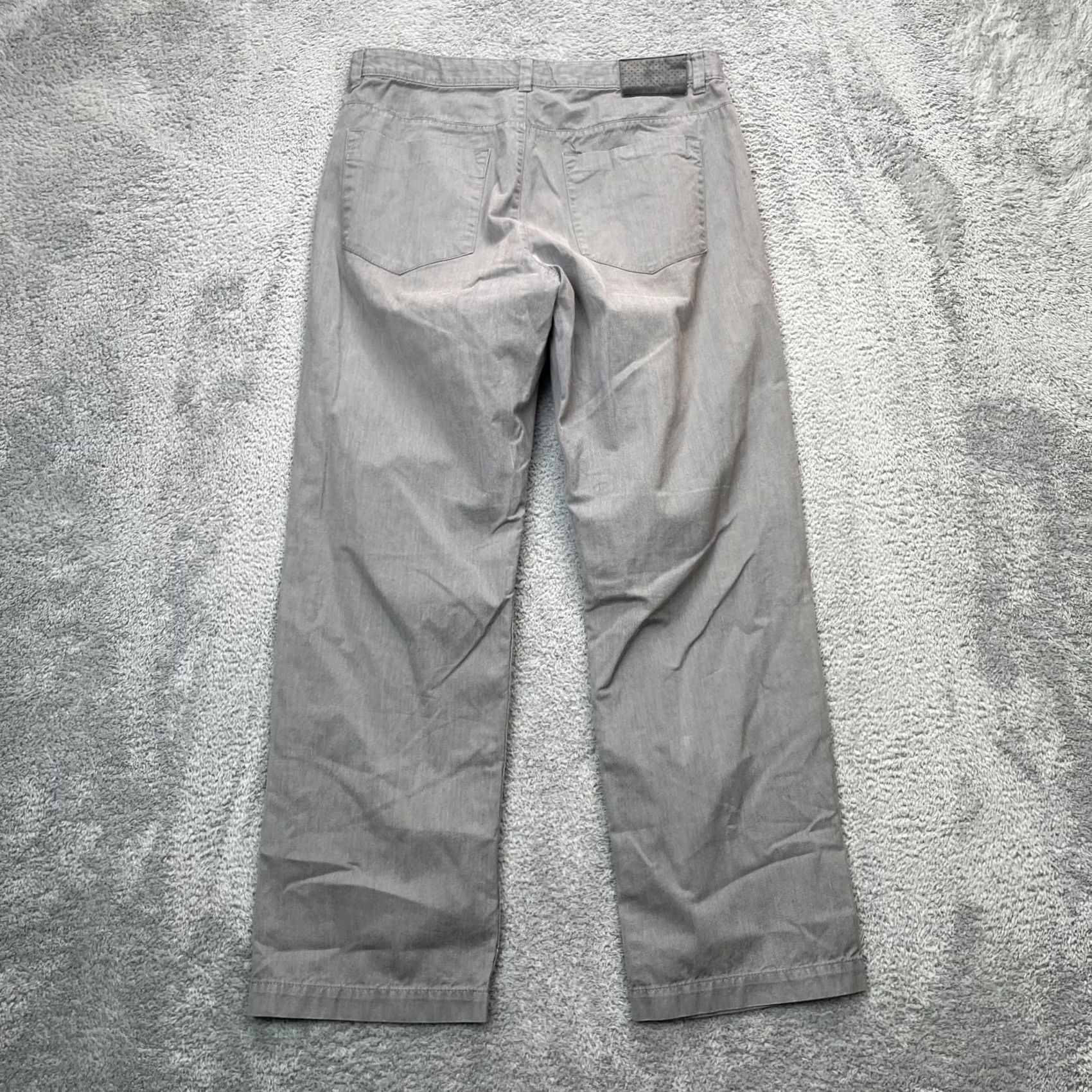 Calvin Klein Calvin Klein Pants Mens 32x30 Gray Cotton Chino Straight Leg Size US 32 / EU 48 - 2 Thumbnail