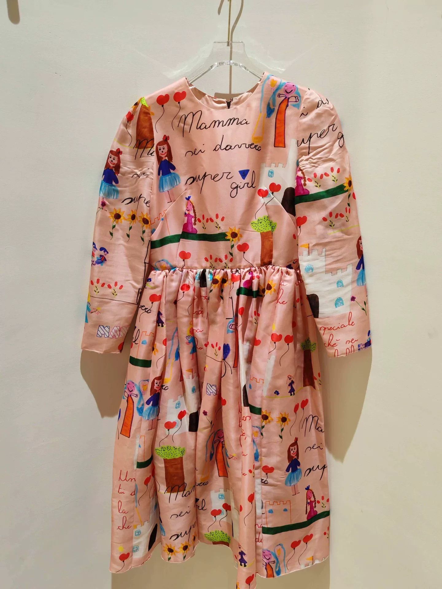 Dolce & Gabbana DG Dolce & Gabbana Pink Graffiti 'I Love Mom' Runway Size S / US 4 / IT 40 - 1 Thumbnail
