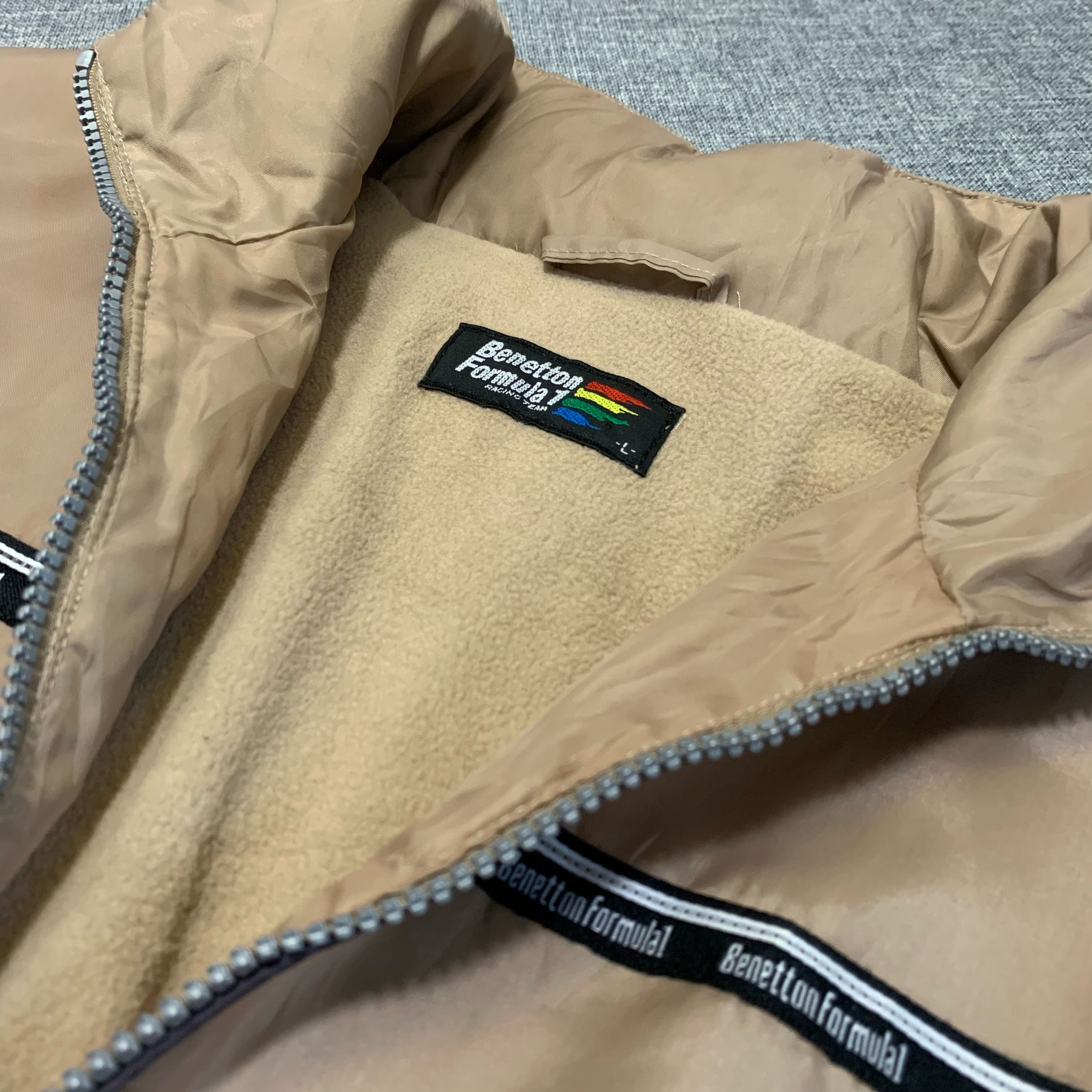 Benetton Benetton Formula 1 Size US L / EU 52-54 / 3 - 3 Thumbnail
