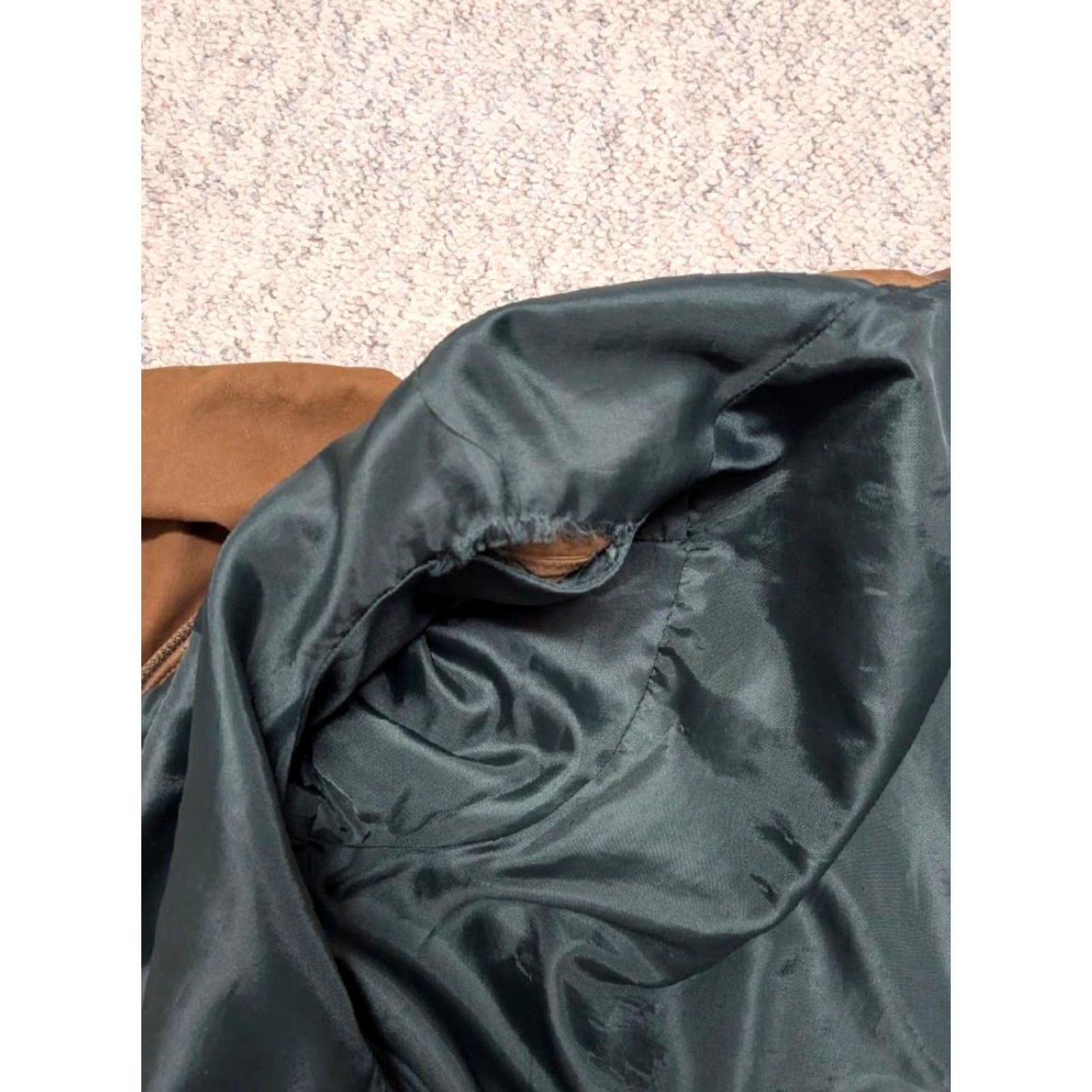 Vintage VINTAGE L.L. Bean Bomber Jacket Leather 2XL Brown Mens Leather Jacket Patina 1980s 1990s Size US XXL / EU 58 / 5 - 5 Thumbnail