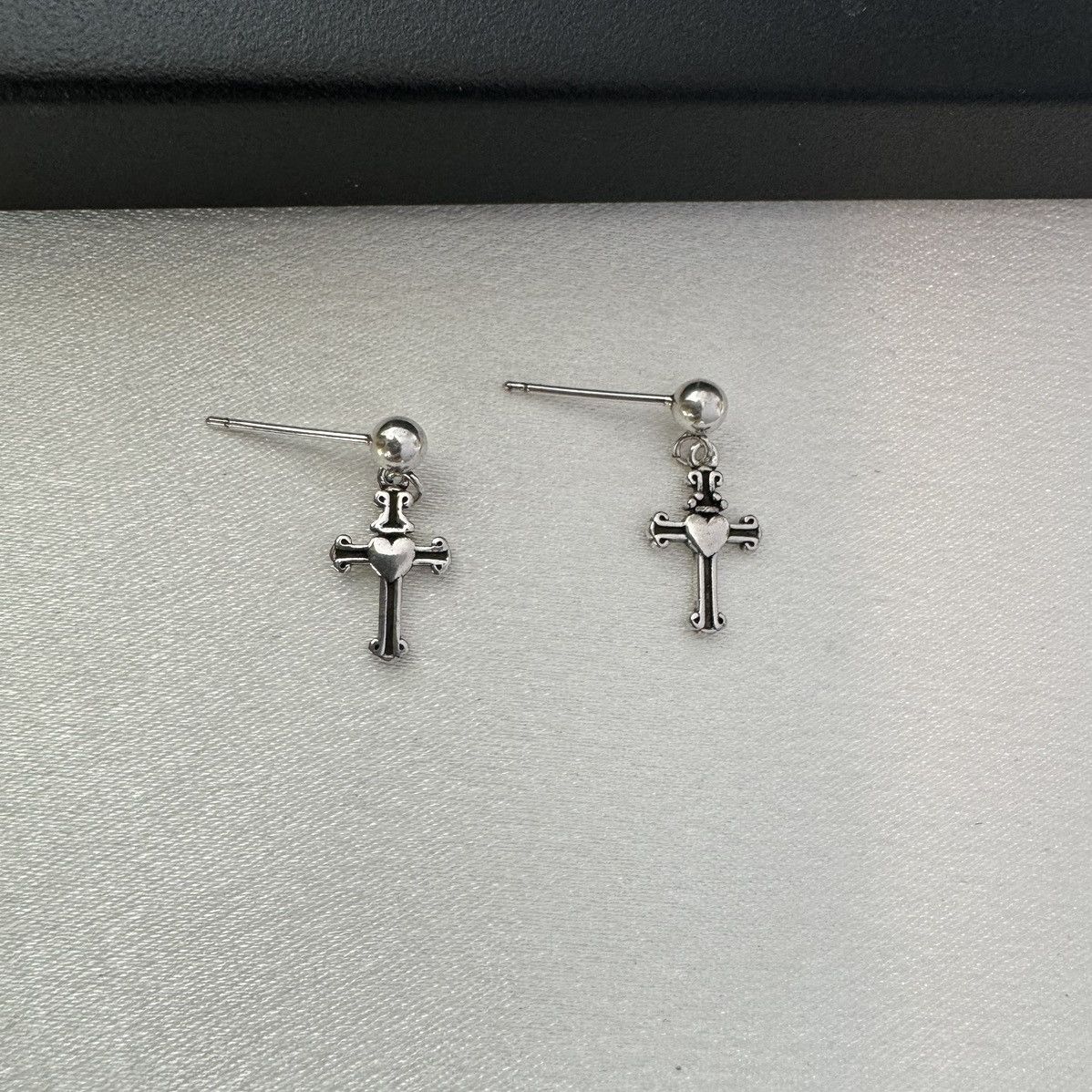 Other Cross Dangle Drop Earrings for Women Men,Unisex Style Size ONE SIZE - 1 Thumbnail