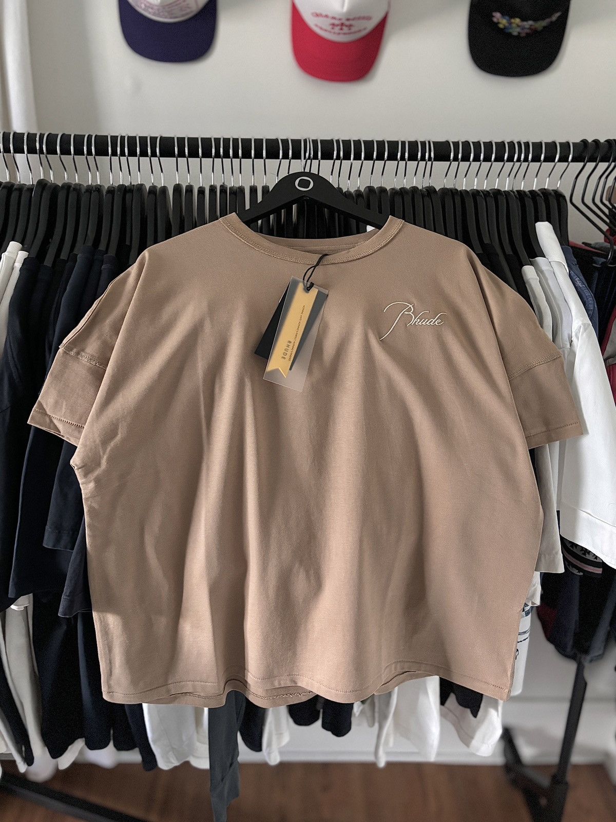 Rhude RHUDE VINTAGE BROWN REVERSE LOGO TEE Size US M / EU 48-50 / 2 - 9 Thumbnail