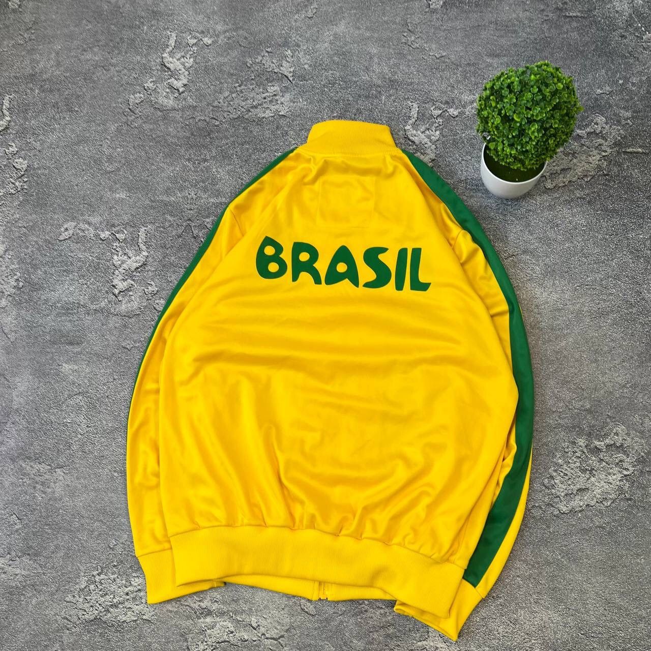 Japanese Brand × Vintage Vintage 2014 Fifa World Cup Brazil Team 🇧🇷 Track Top Jacket Size US L / EU 52-54 / 3 - 3 Thumbnail