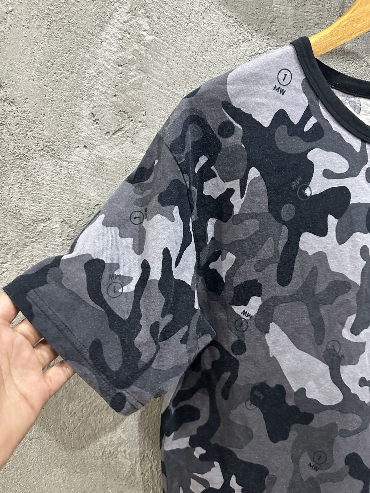 uniform experiment Sophnet x Gu Camo Tee Size Medium Size US M / EU 48-50 / 2 - 2 Thumbnail