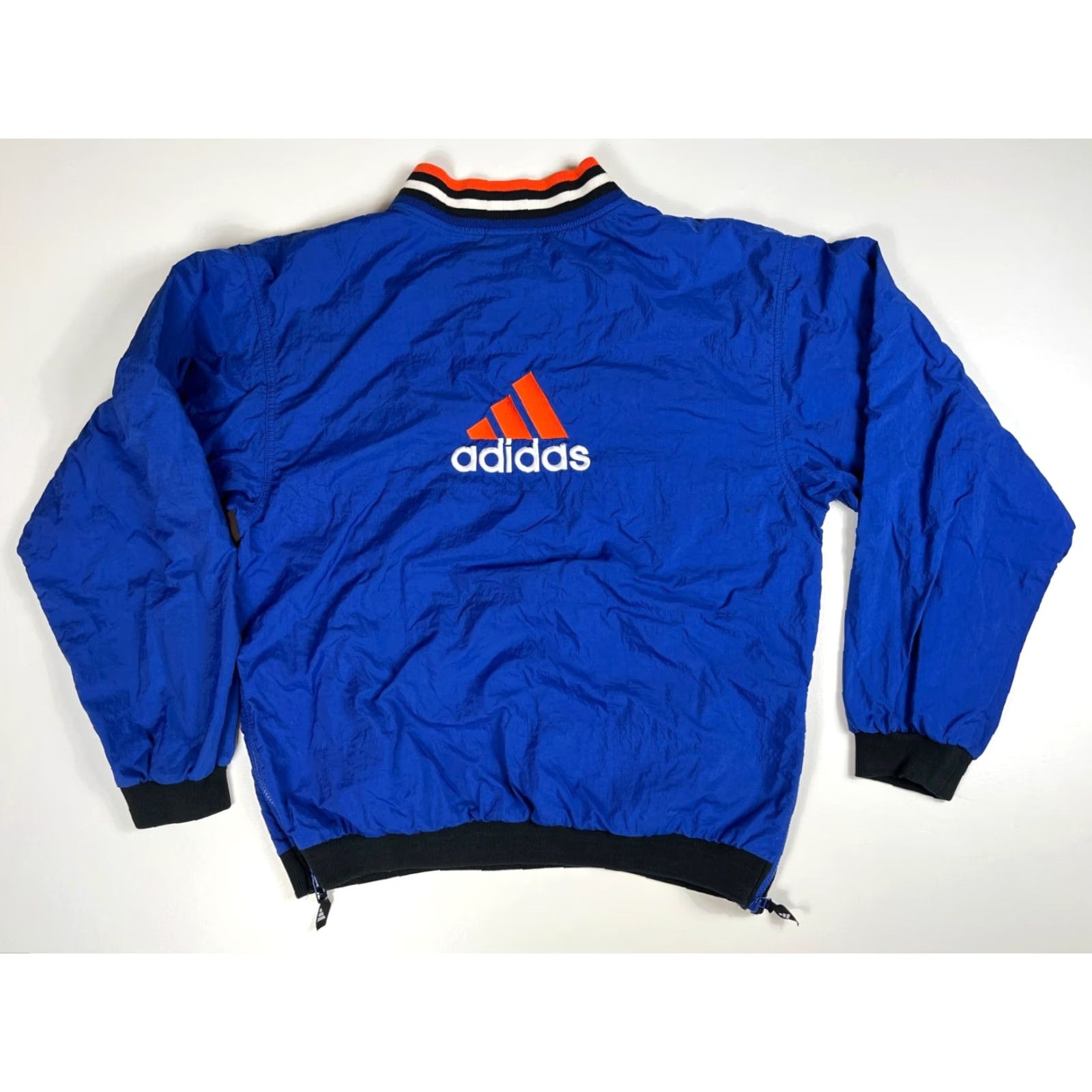 Adidas VINTAGE adidas Windbreaker Jacket Mens 90s V-Neck Pullover Nylon Blue M Size Medium Size US M / EU 48-50 / 2 - 3 Thumbnail