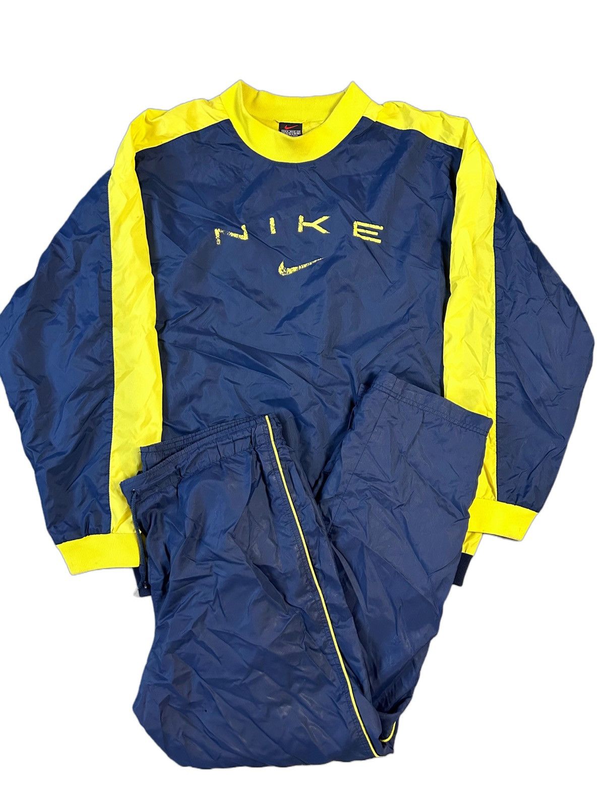 Nike track suit vintage navy 90s nylon sweatshirt + pants