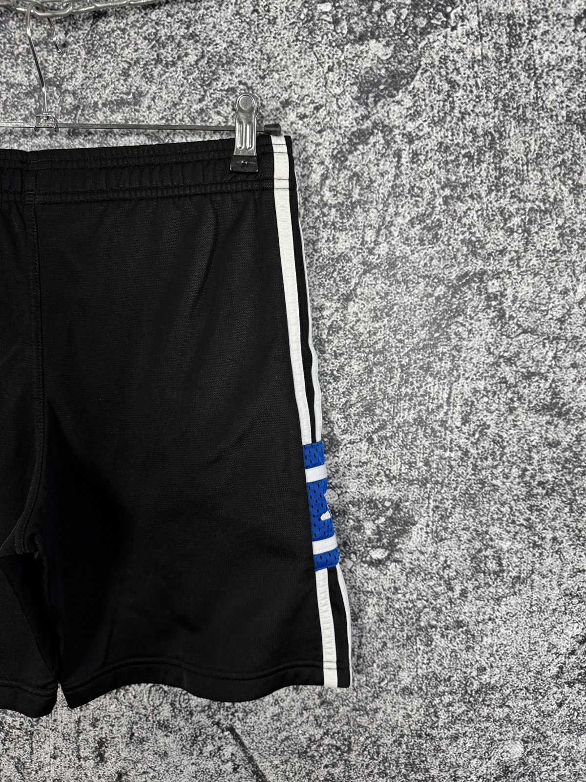 Adidas Adidas Vintage 90s Black Shorts Streetwear Size XS Size US 30 / EU 46 - 11 Thumbnail