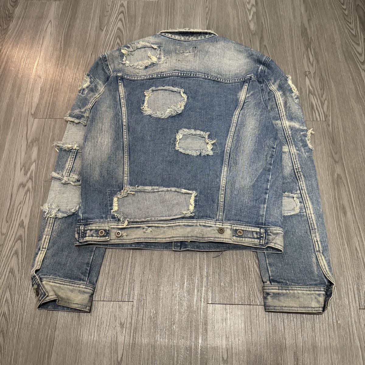 Dolce & Gabbana Dolce & Gabbana Distressed Denim Jacket Size US M / EU 48-50 / 2 - 7 Thumbnail