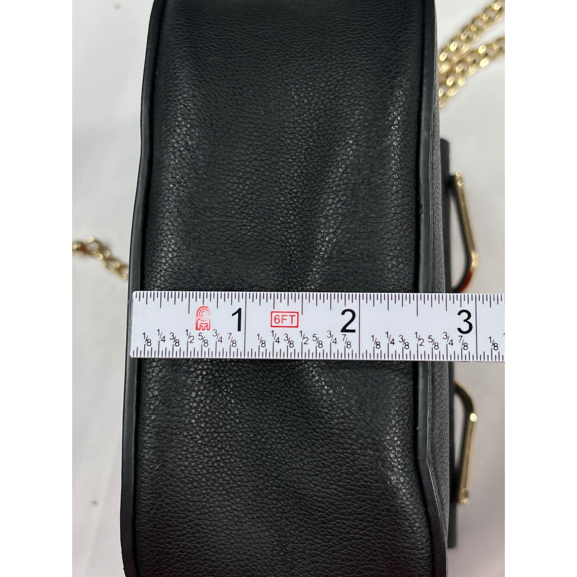 Designer Chic Black Leather Shoulder Bag SKU 7893 With Gold Chain Str Size ONE SIZE - 15 Thumbnail