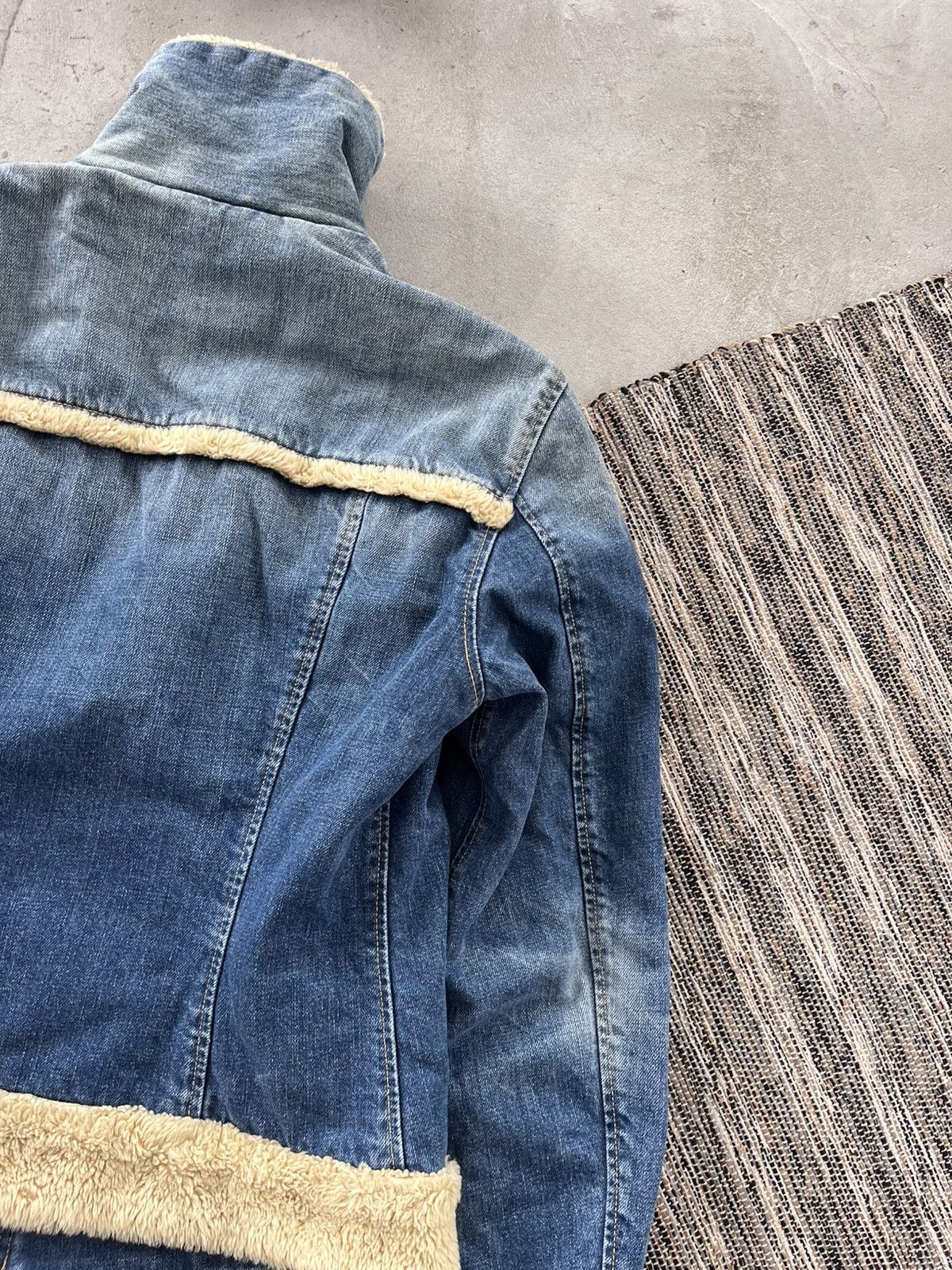Levi's Vintage Levis Washed Denim Sherpa Bomber Jacket Avantgarde Size L / US 10 / IT 46 - 17 Thumbnail