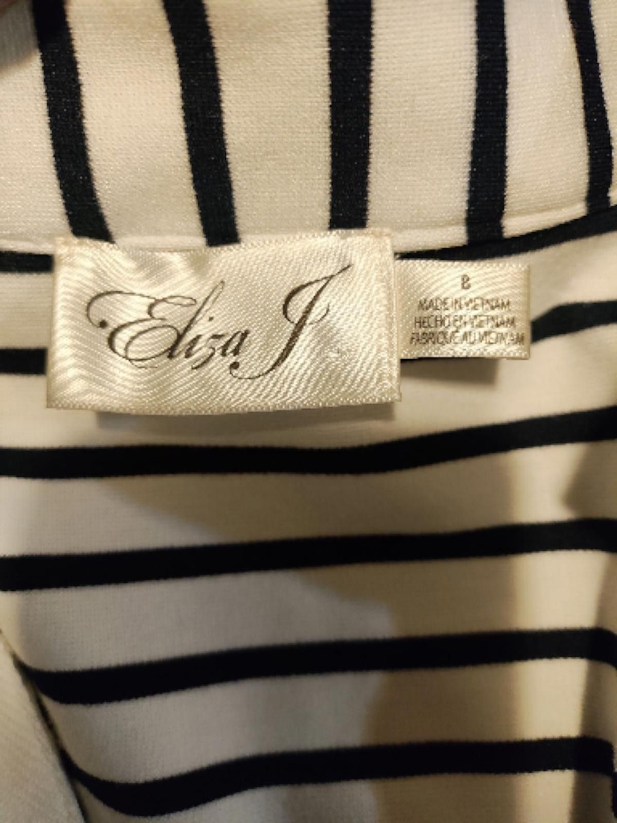 Other Eliza J Nautical Tiered Stripe Dress with V-Neck Collar Size M / US 6-8 / IT 42-44 - 7 Thumbnail