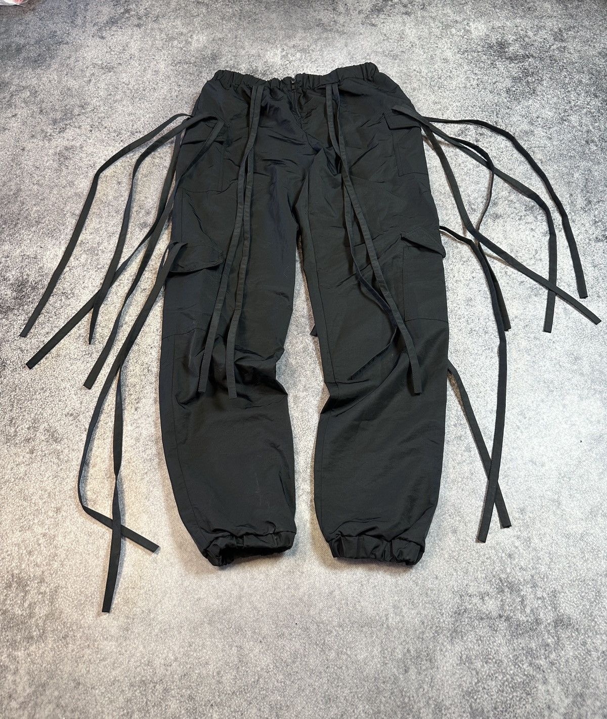 Japanese Brand Y2K Baggy Bondage Pants Casual Alt Streetwear Opium Style S Size US 30 / EU 46 - 1 Thumbnail