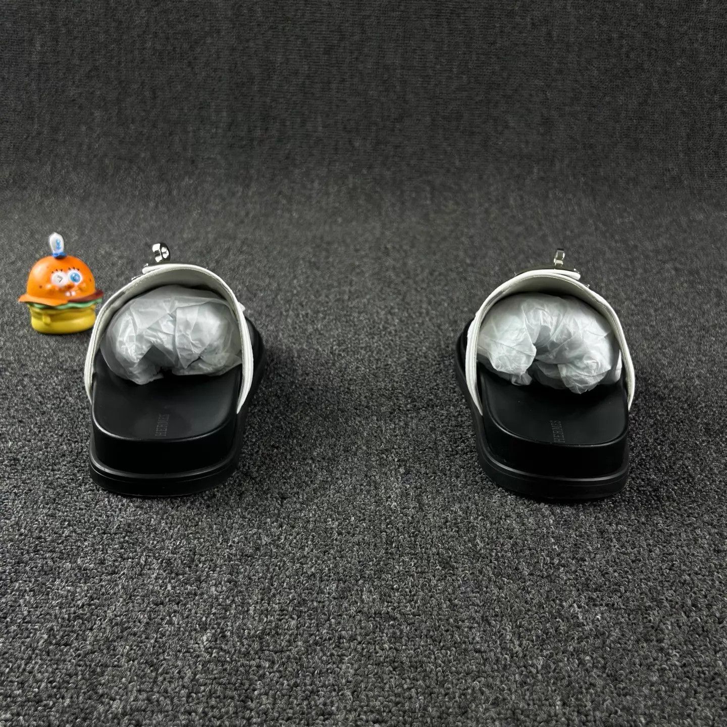 Hermes HERMES kelly slide 37 black white silver buckle Size US 6.5 / IT 36.5 - 5 Thumbnail