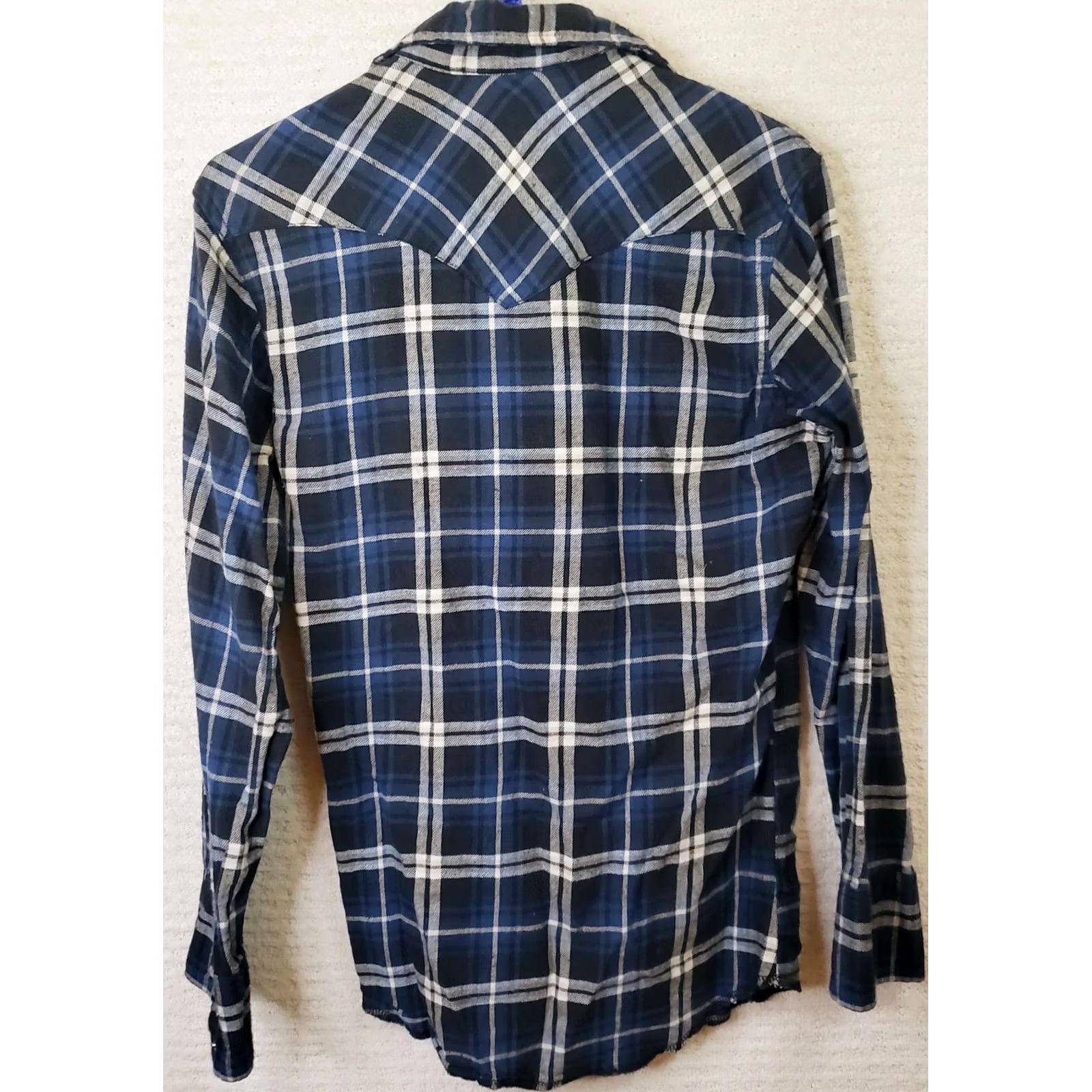 Wrangler Wrangler Shirt Mens L Black Plaid Flannel Long Sleeve Pearl Snap Western Shirt Mens L Black Plaid Flannel Long Sleeve Pearl Snap Western Size US L / EU 52-54 / 3 - 6 Thumbnail