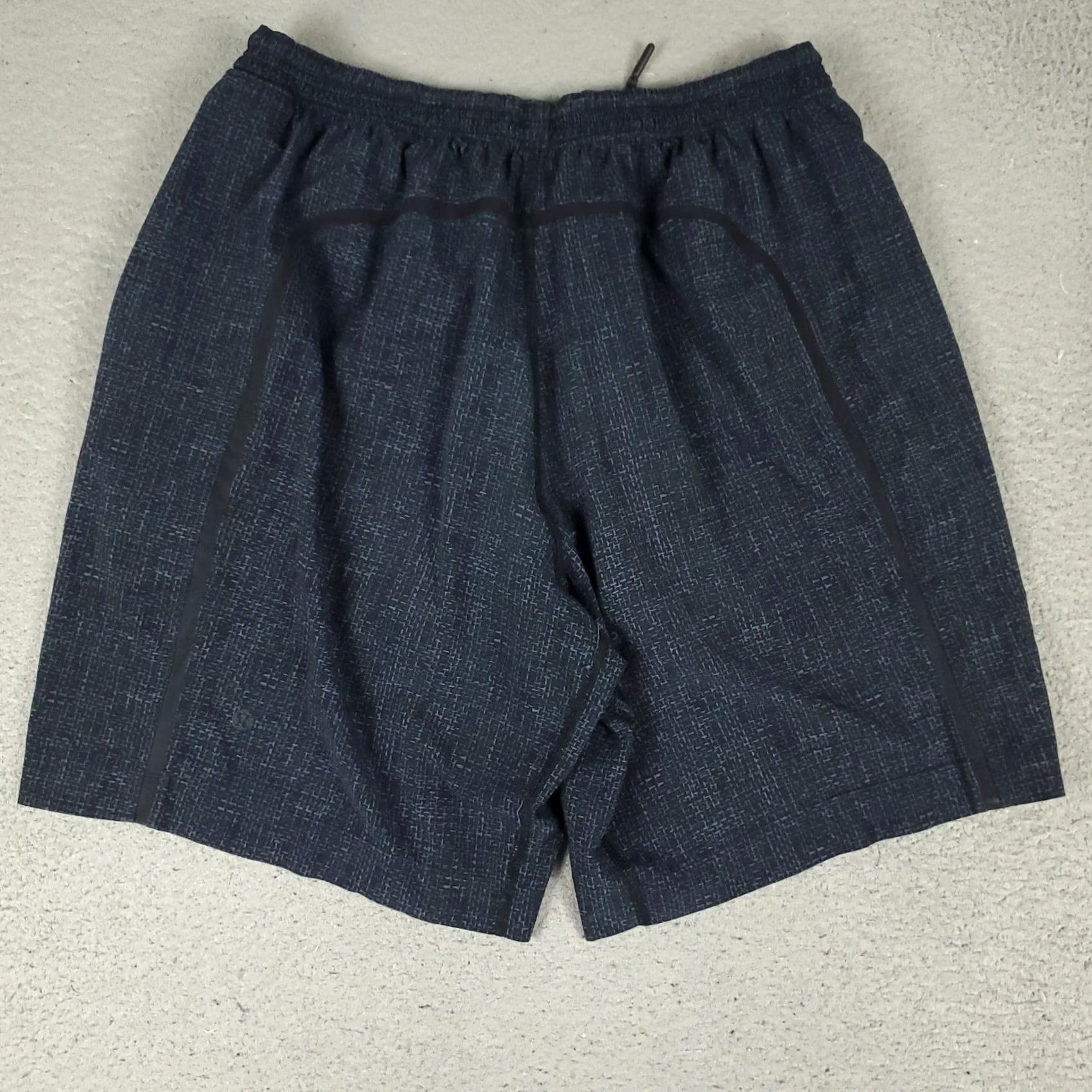 Lululemon Lululemon Shorts Mens M Blue Pace Breaker Lined Lace Drawstring Stretch Elastic Pockets Athletic Activewear Casual Short - Navy/Blue 90s? Size US 31 - 7 Thumbnail