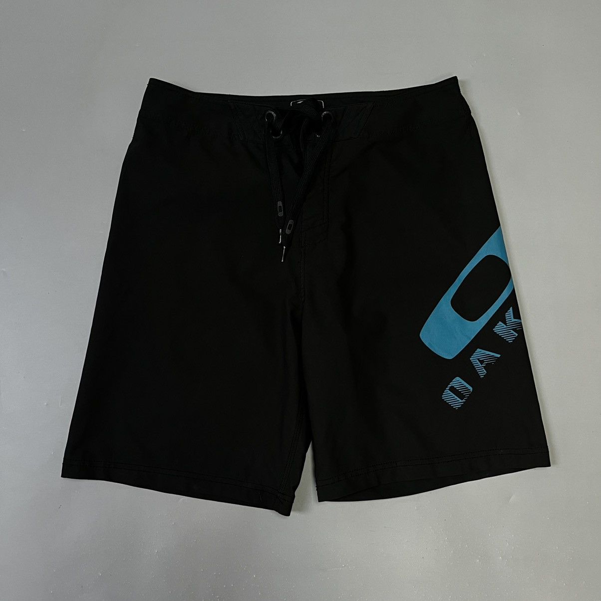 Oakley Oakley Vintage Shorts Big Logo y2k Size US 32 / EU 48 - 1 Thumbnail