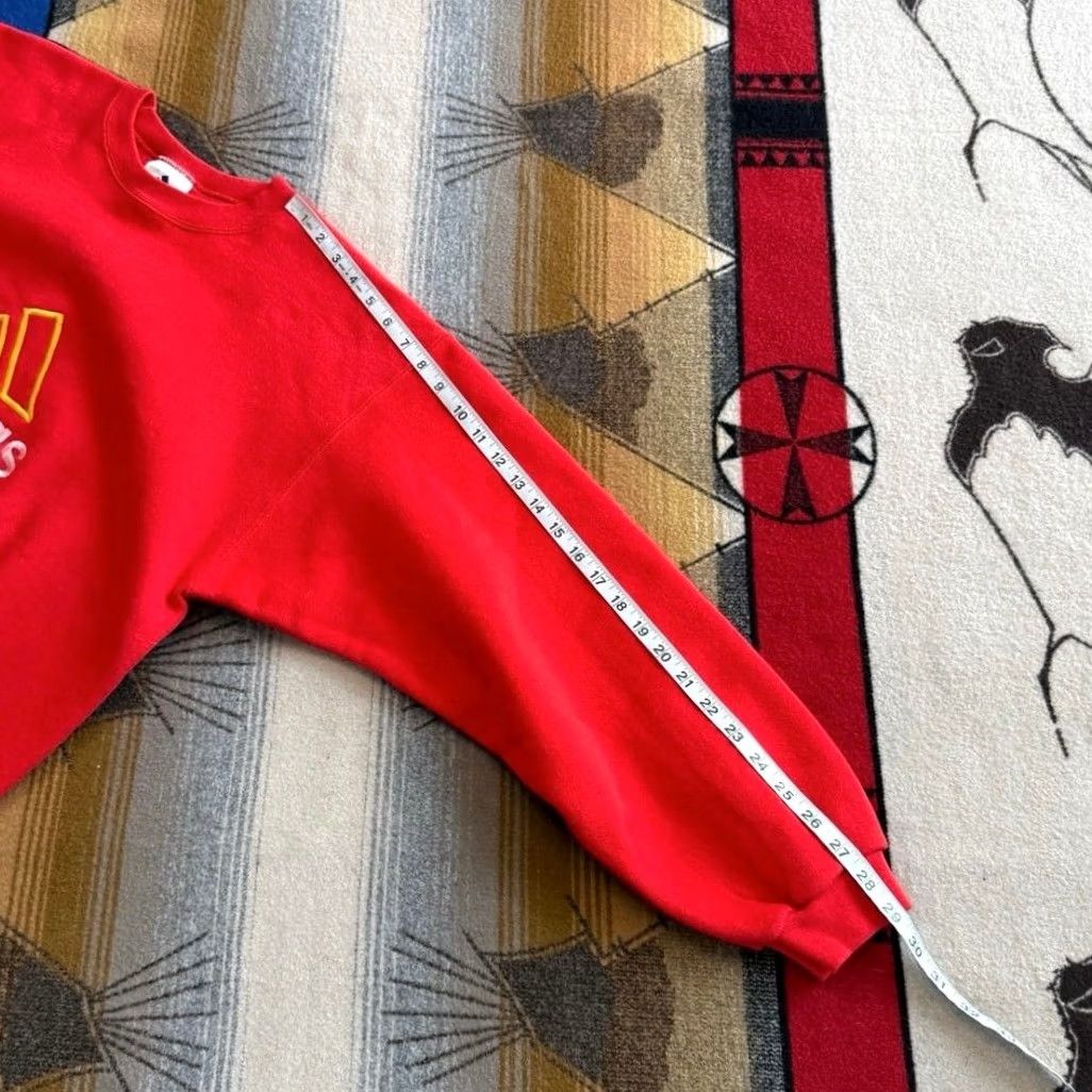 Adidas VINTAGE 90s Adidas Red Crewneck Sweatshirt Size Medium Made In USA Mens Size US M / EU 48-50 / 2 - 7 Thumbnail