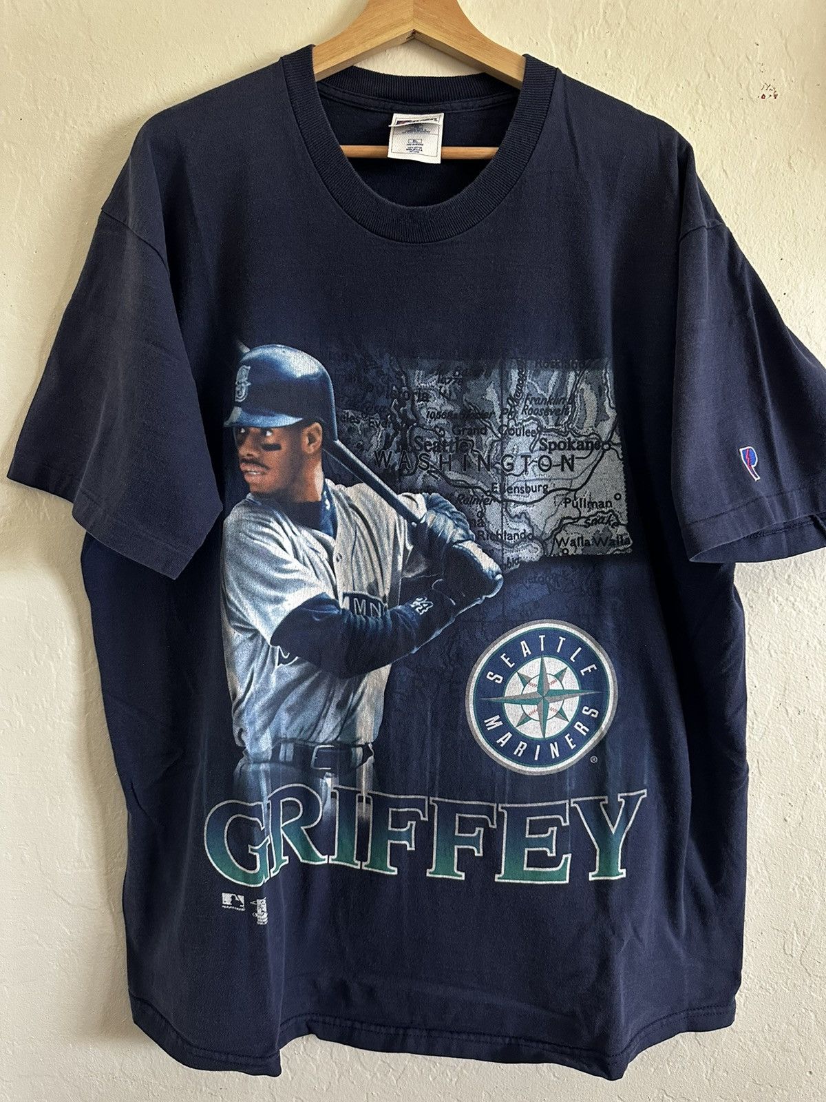 Pro Player, Shirts, Vintage 99s Ken Griffey Jr Seattle Mariners Tshirt