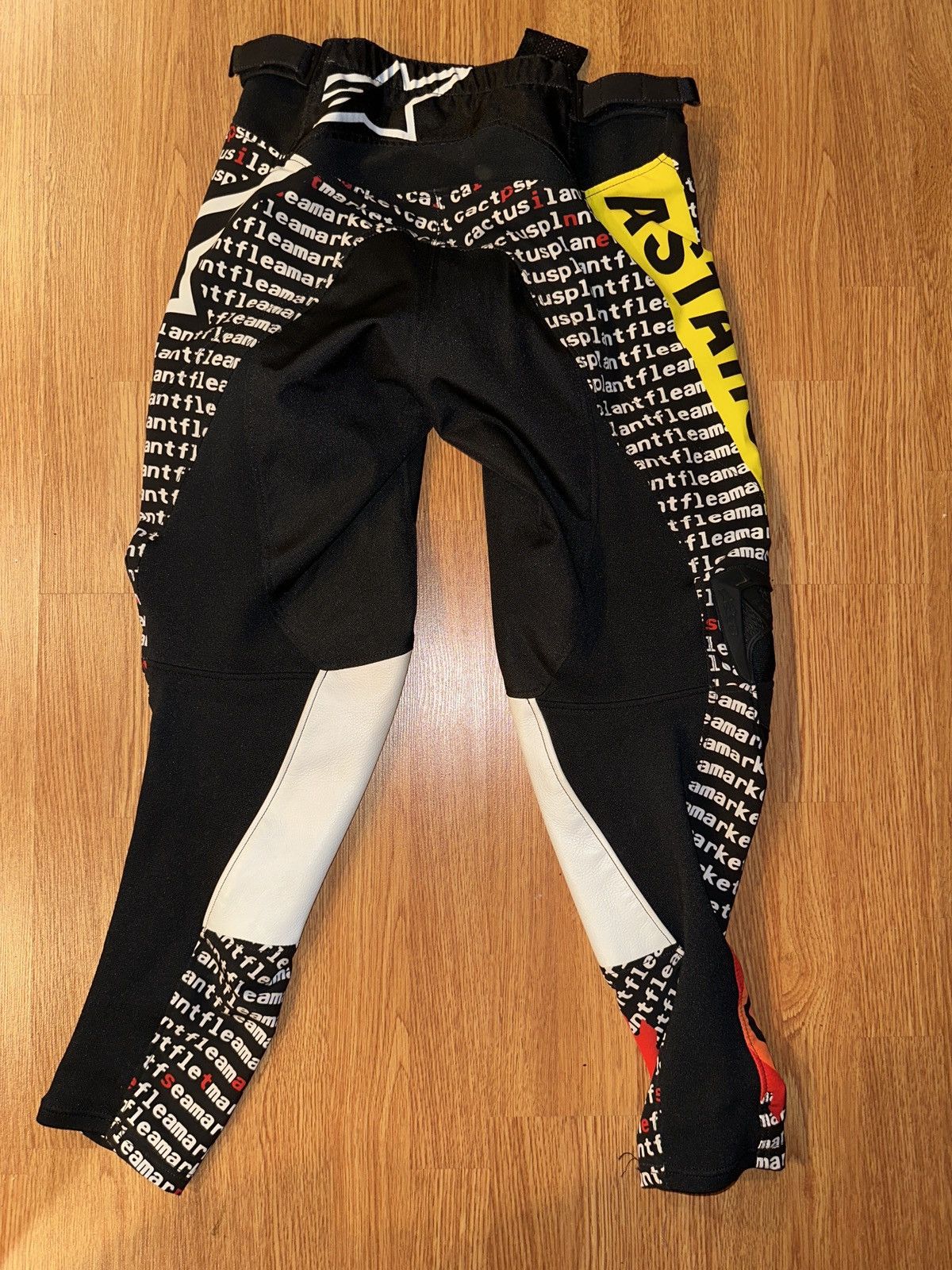 Alpinestars CPFM x Alpine Stars motorcross Size US 32 / EU 48 - 2 Thumbnail