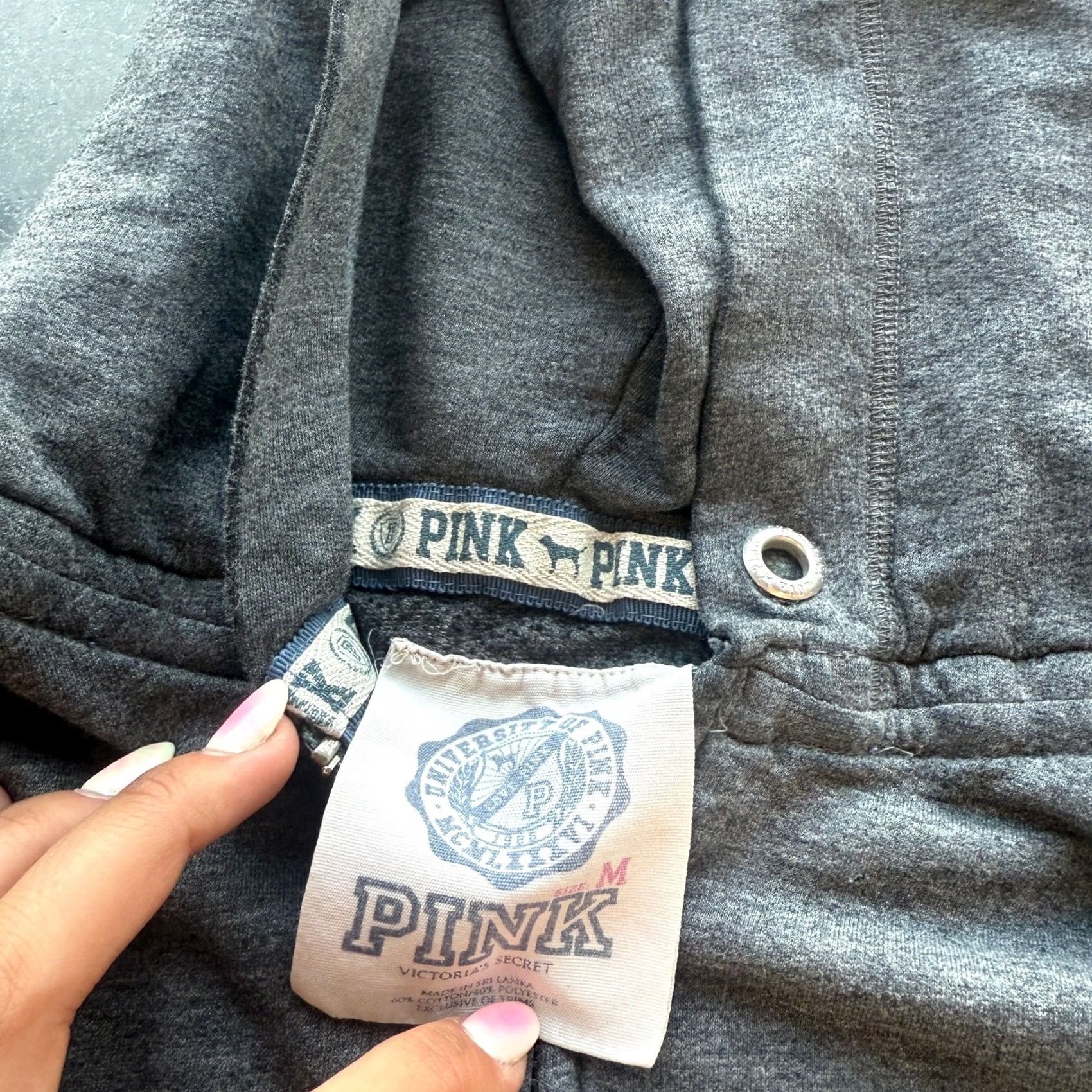 Victoria's Secret VINTAGE Victoria's Secret Pink Uni Rhinestone Grey Mcbling Full Zip Hoodie M Womens Size M / US 6-8 / IT 42-44 - 3 Thumbnail