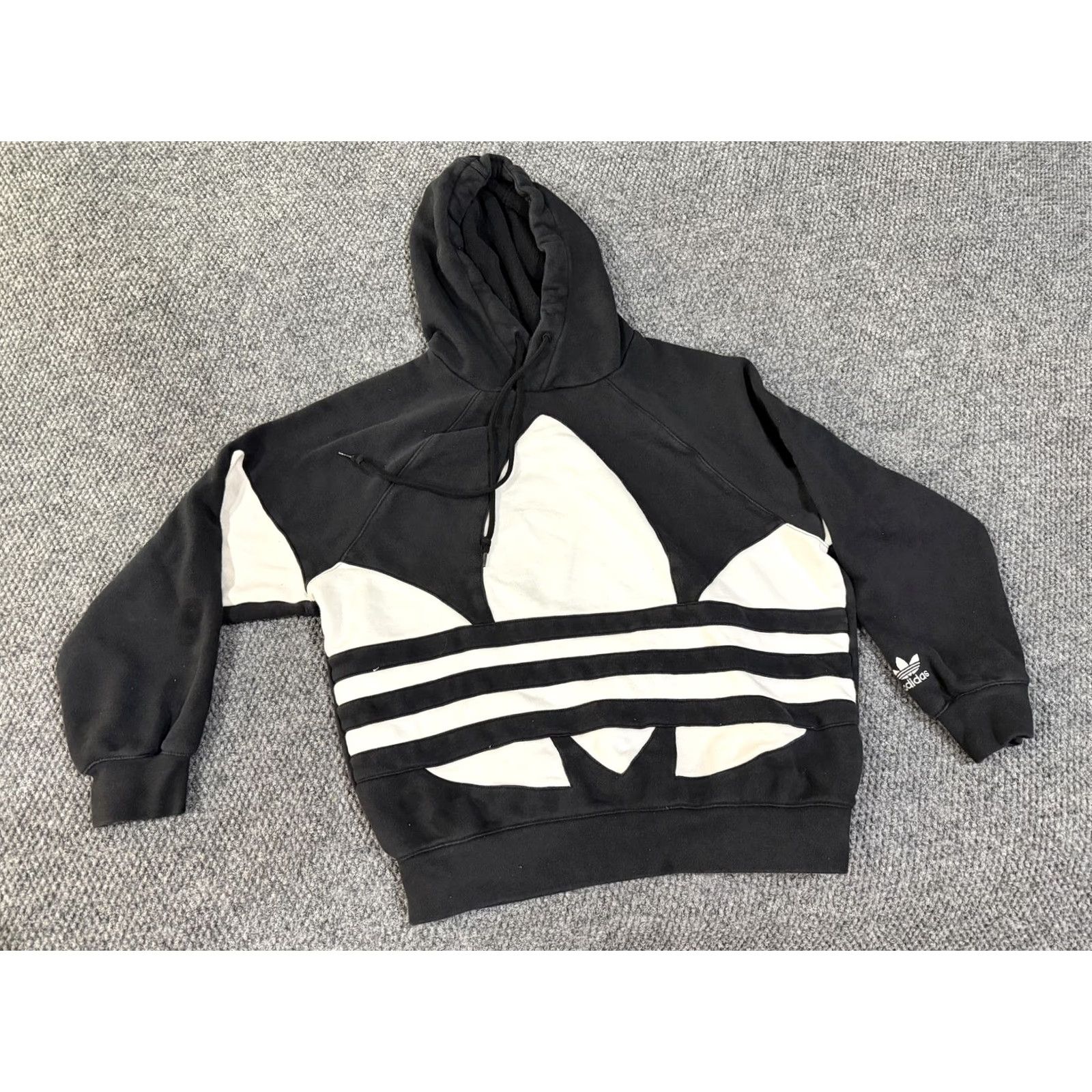 Adidas Adidas Originals Hoodie Womens Small Black Pullover Trefoil Graphic Sweatshirt Size S / US 4 / IT 40 - 2 Thumbnail