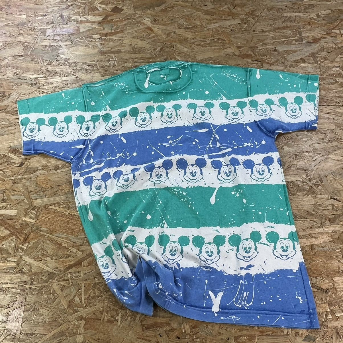 Disney VINTAGE DINSEY MICKEY ALL OVER PRINT T-SHIRT 90S MADE IN USA Size US XL / EU 56 / 4 - 5 Thumbnail