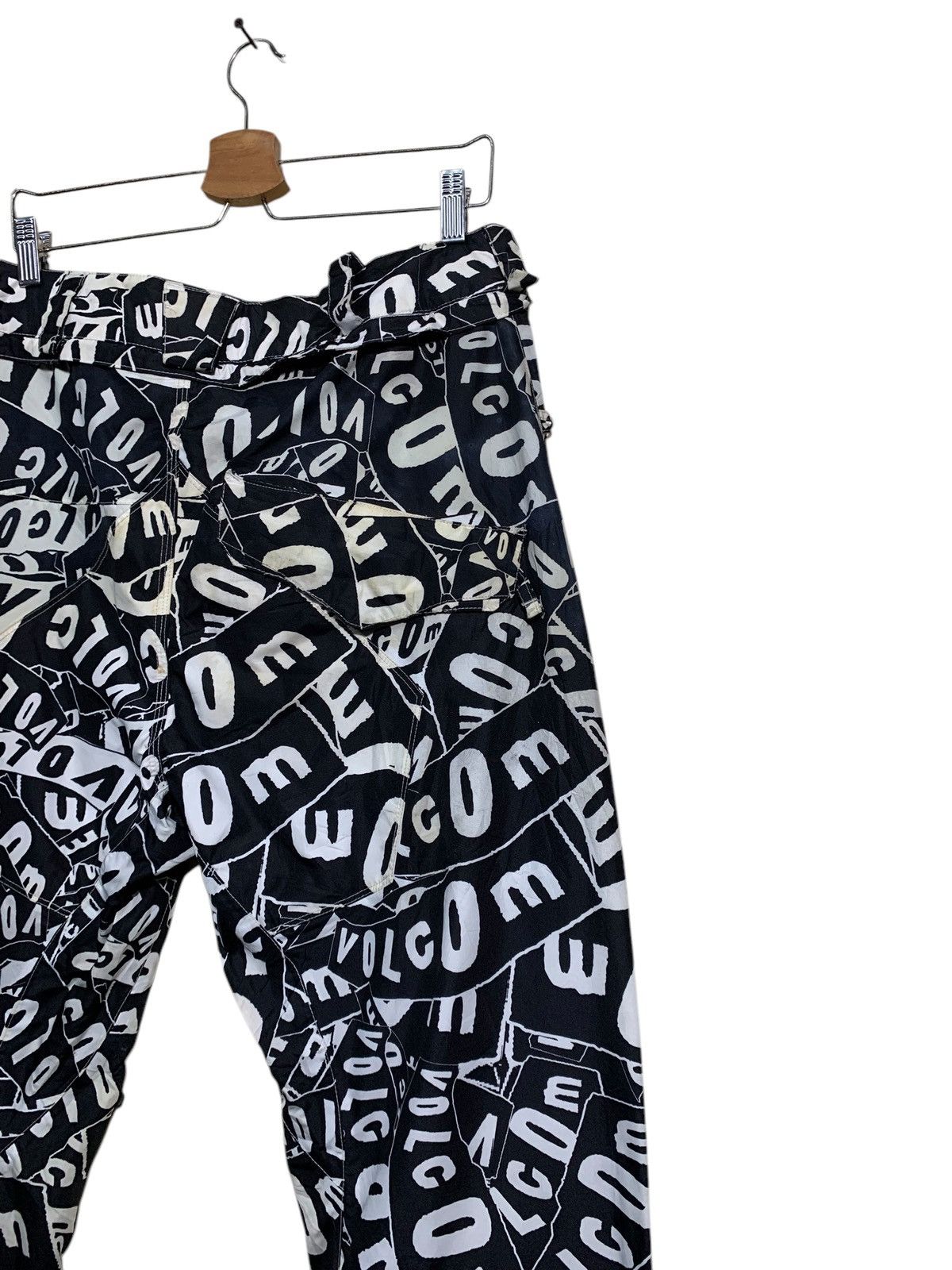 Volcom 🔥VOLCOM FULLPRINTS SKI PANTS W36 Size US 36 / EU 52 - 4 Thumbnail