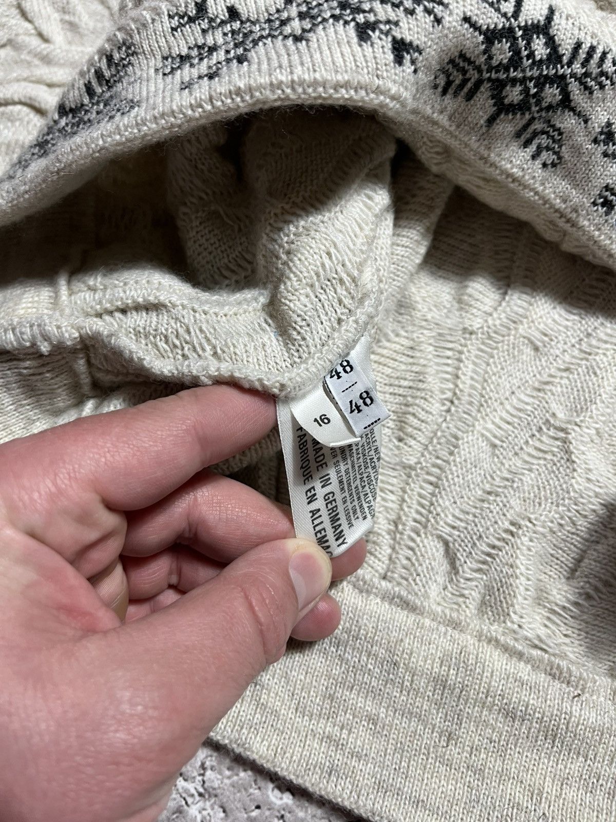 Carlo Colucci × Vintage Vintage Carlo Colucci Sweater Coogi Style Italy Striped Size US L / EU 52-54 / 3 - 7 Thumbnail