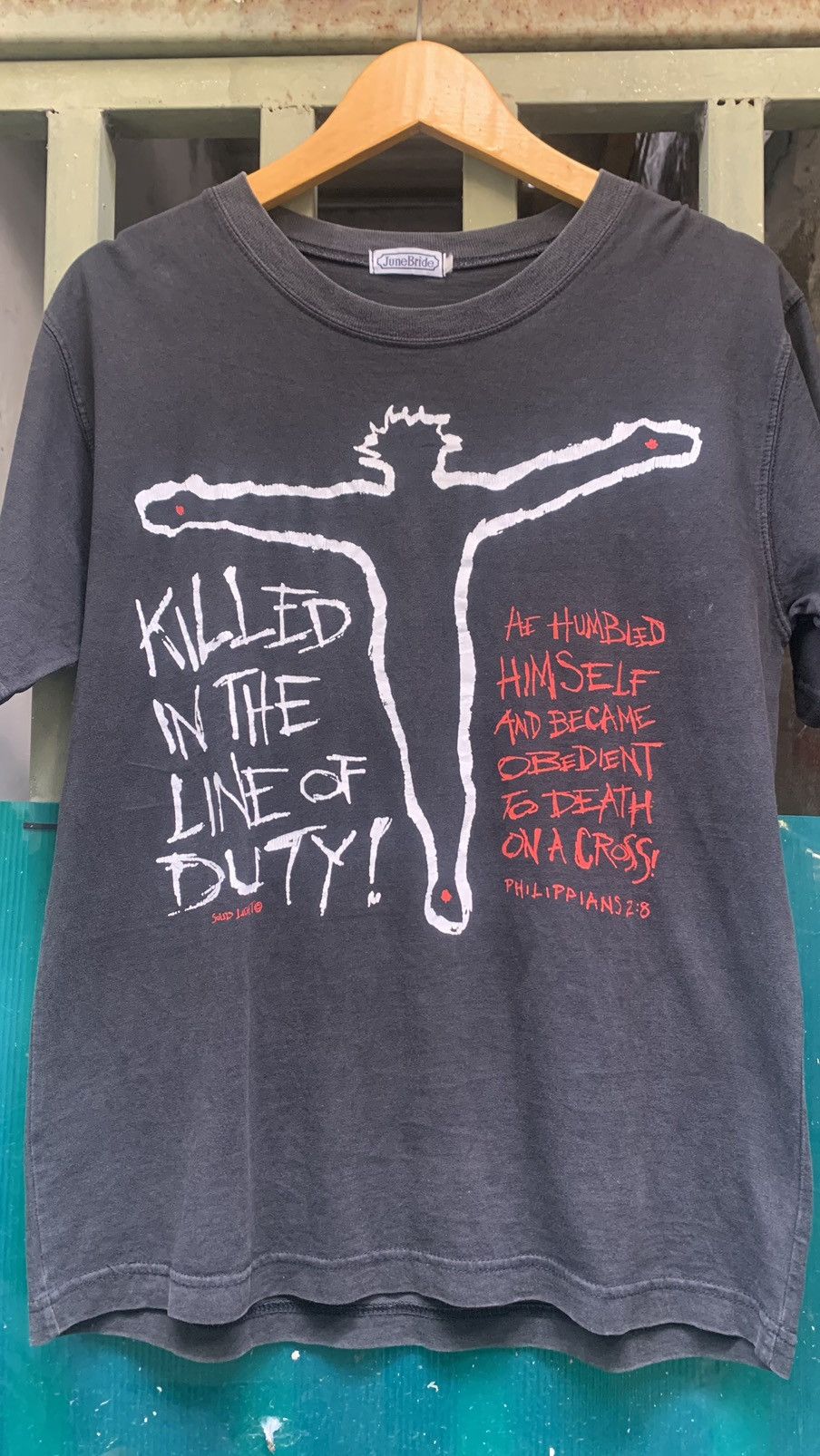 Vintage JESUS TEE “KILLED IN THE LINE OF DUTY” Size US M / EU 48-50 / 2 - 1 Thumbnail
