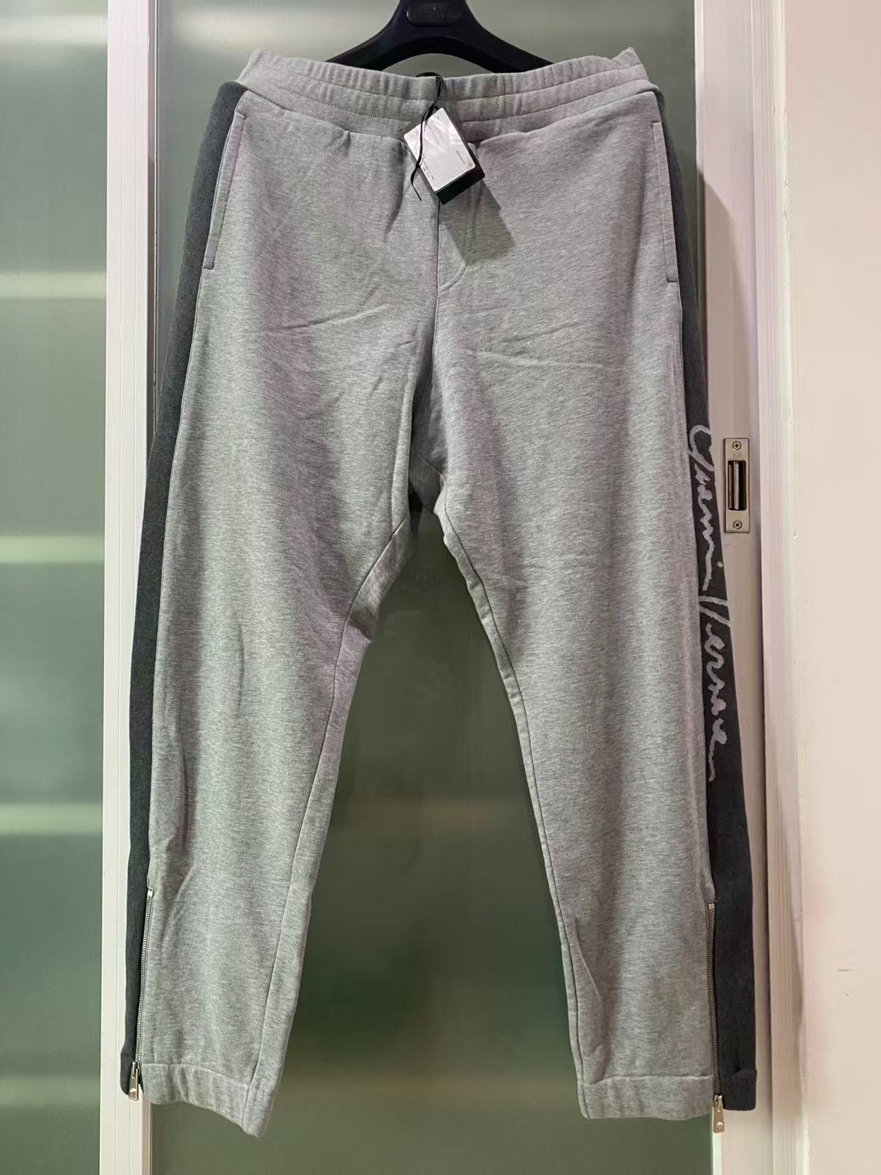 Versace Versace Colorblock Sweatpants Size US 31 - 1 Thumbnail