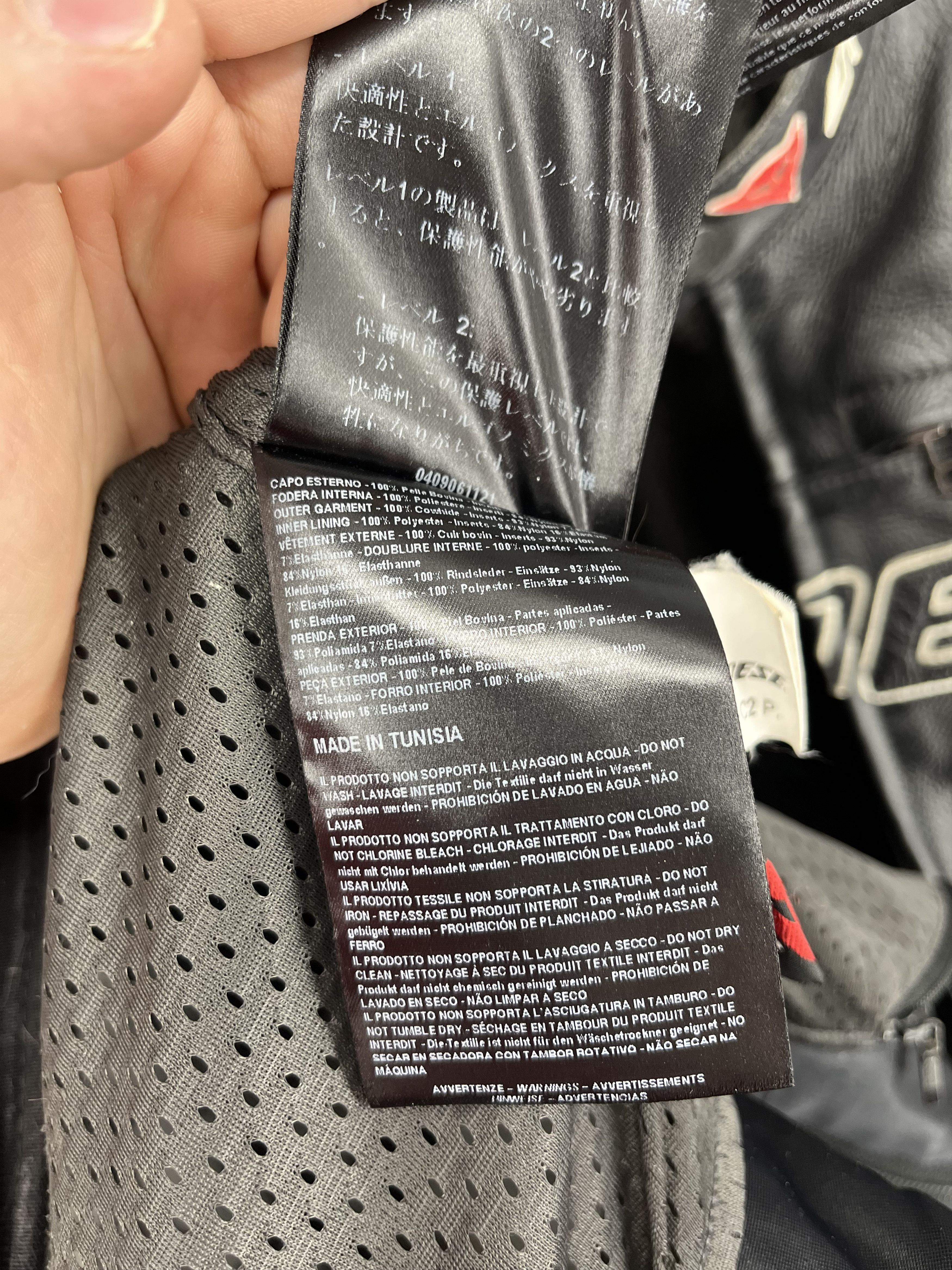 Leather Dainese Racing 3 Leather Perforated Motorcycle Jacket Size US L / EU 52-54 / 3 - 15 Thumbnail