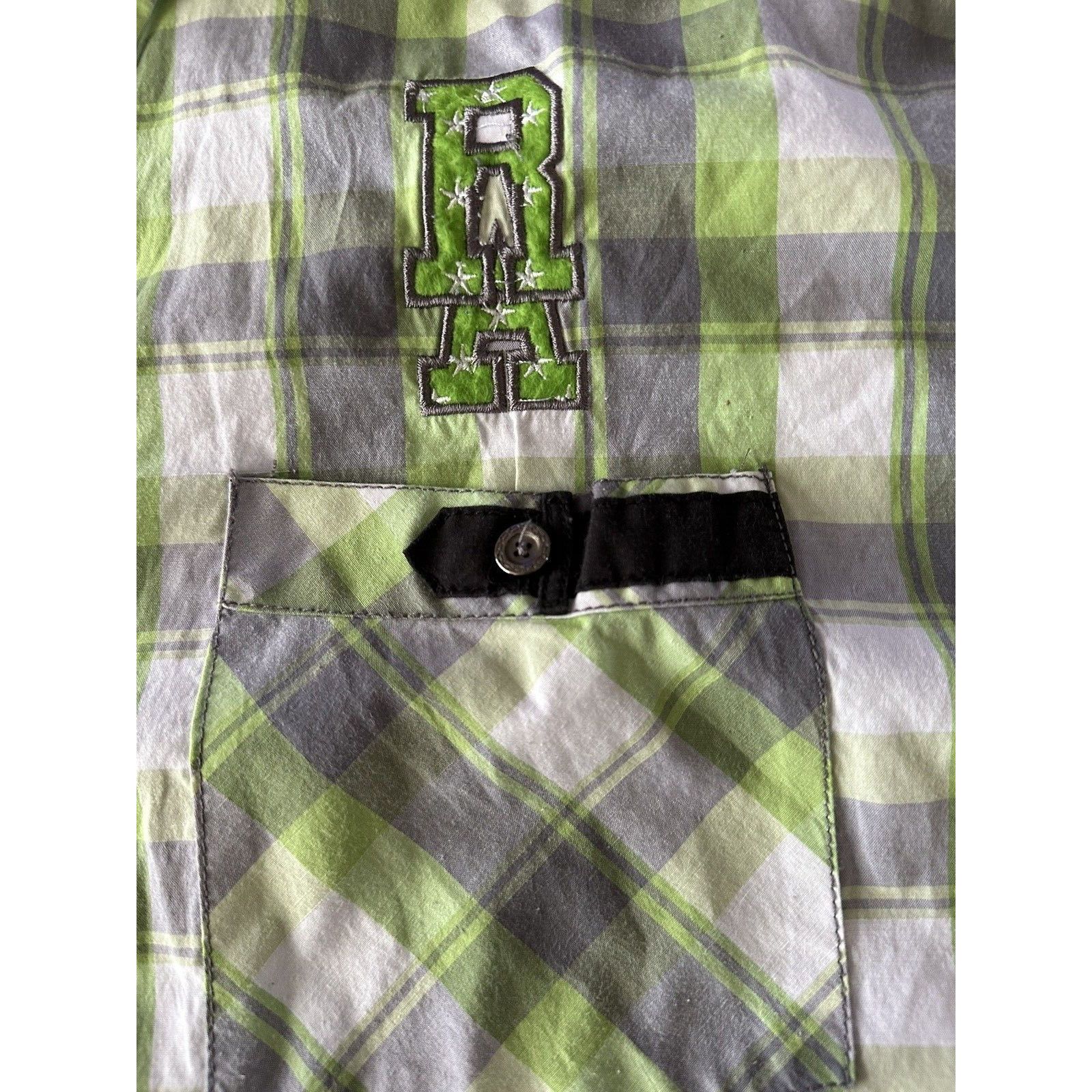 Other Red Ape Mens Shirt 2XL Plaid Green/Gray/White w/Black Trim Size US XXL / EU 58 / 5 - 4 Thumbnail