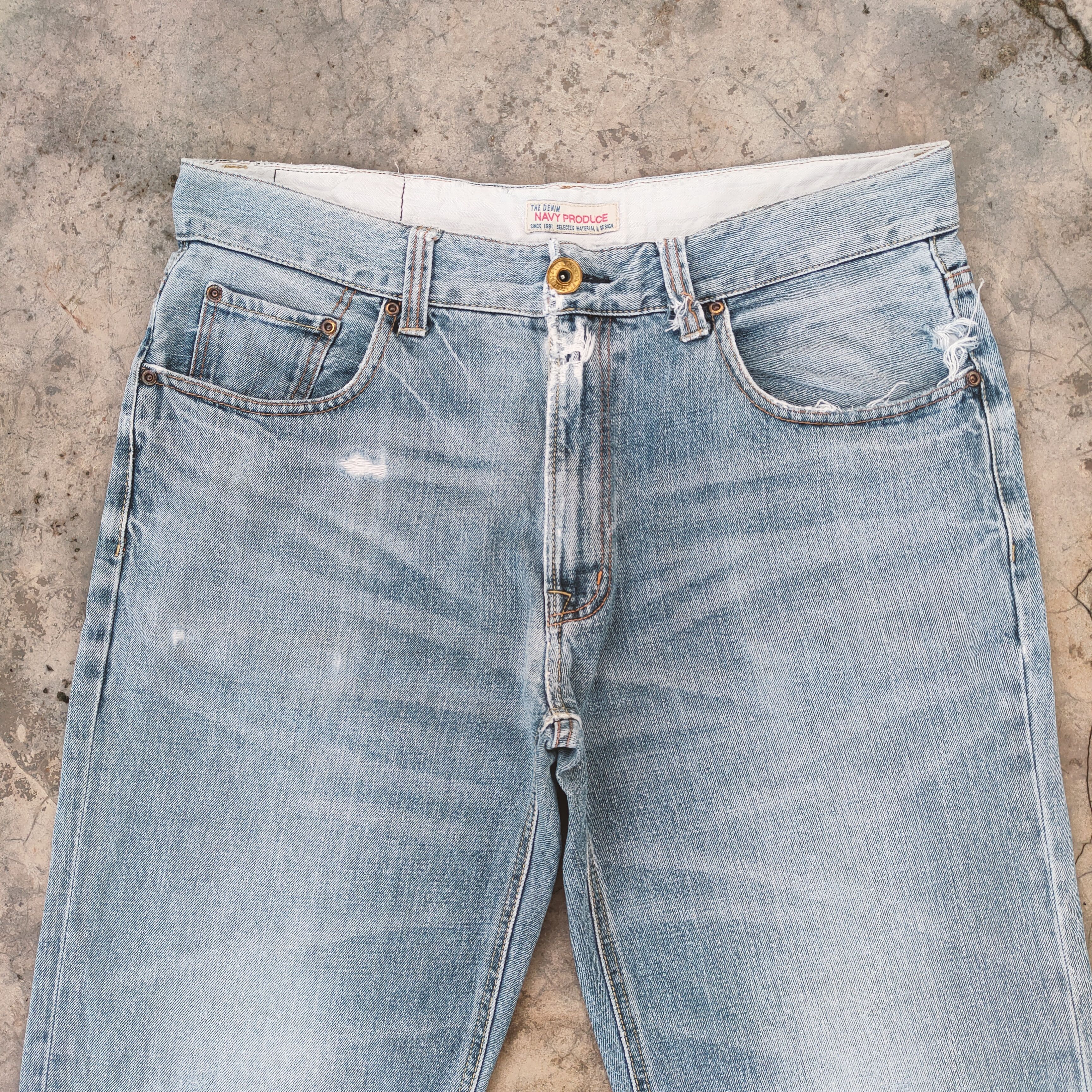Japanese Brand VINTAGE JAPANESE FADED RIPPED JEANS DENIM PANTS Size US 36 / EU 52 - 4 Thumbnail