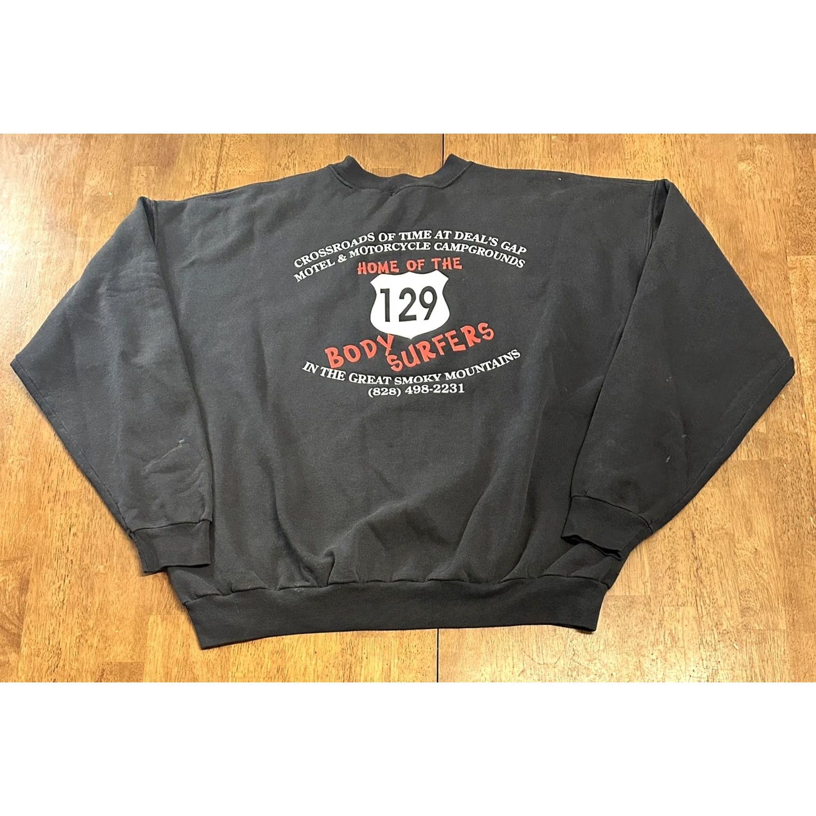 Vintage VINTAGE Dragon At Deal’s Gap Sweatshirt XL Motorcycle Crewneck Black Adult USA american Mens Size US XL / EU 56 / 4 - 2 Thumbnail