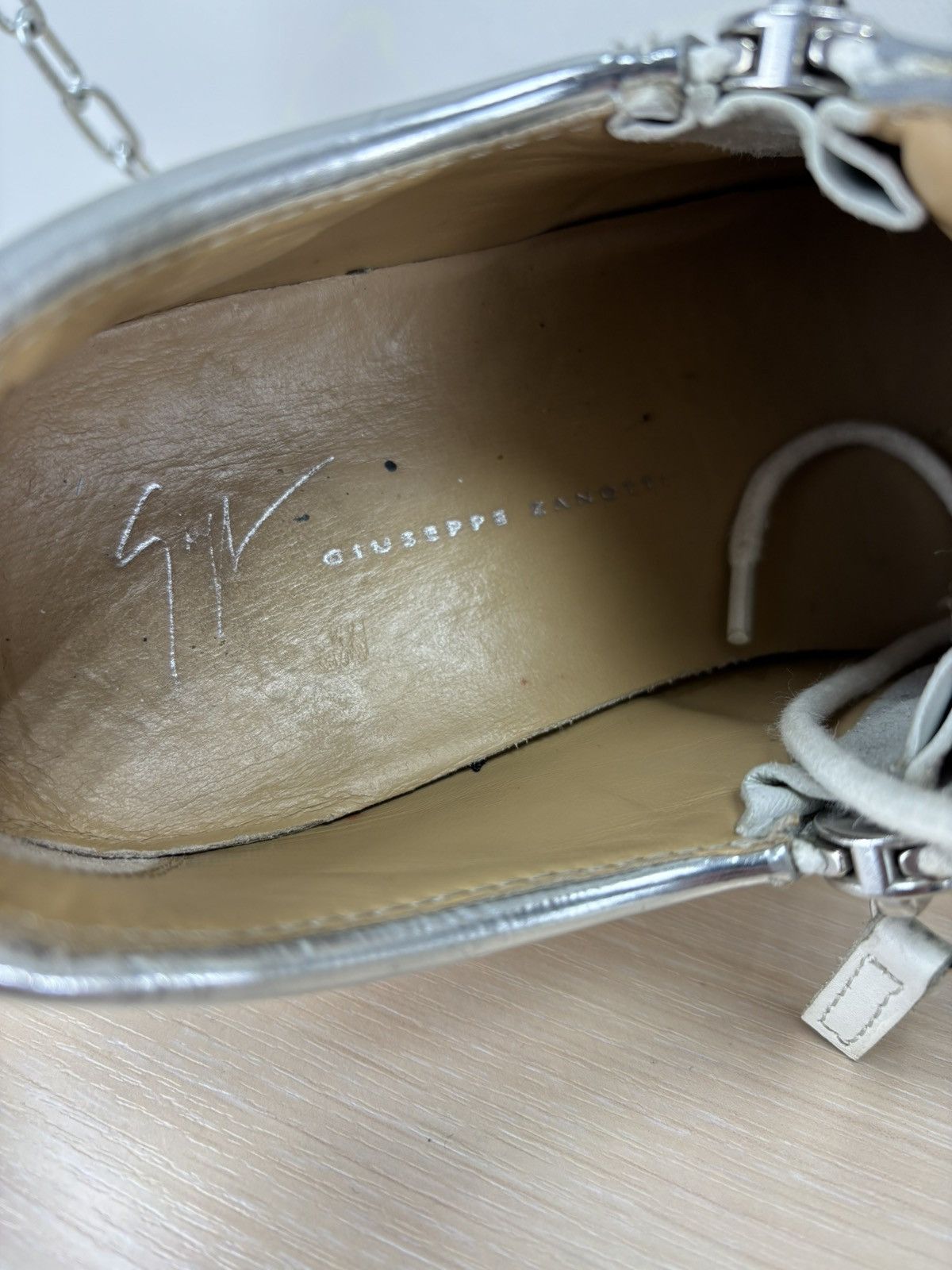 Designer × Giuseppe Zanotti Womens sneakers Giuseppe Zanotti Size 36 Color White/Gray Size US 6 / IT 36 - 9 Thumbnail
