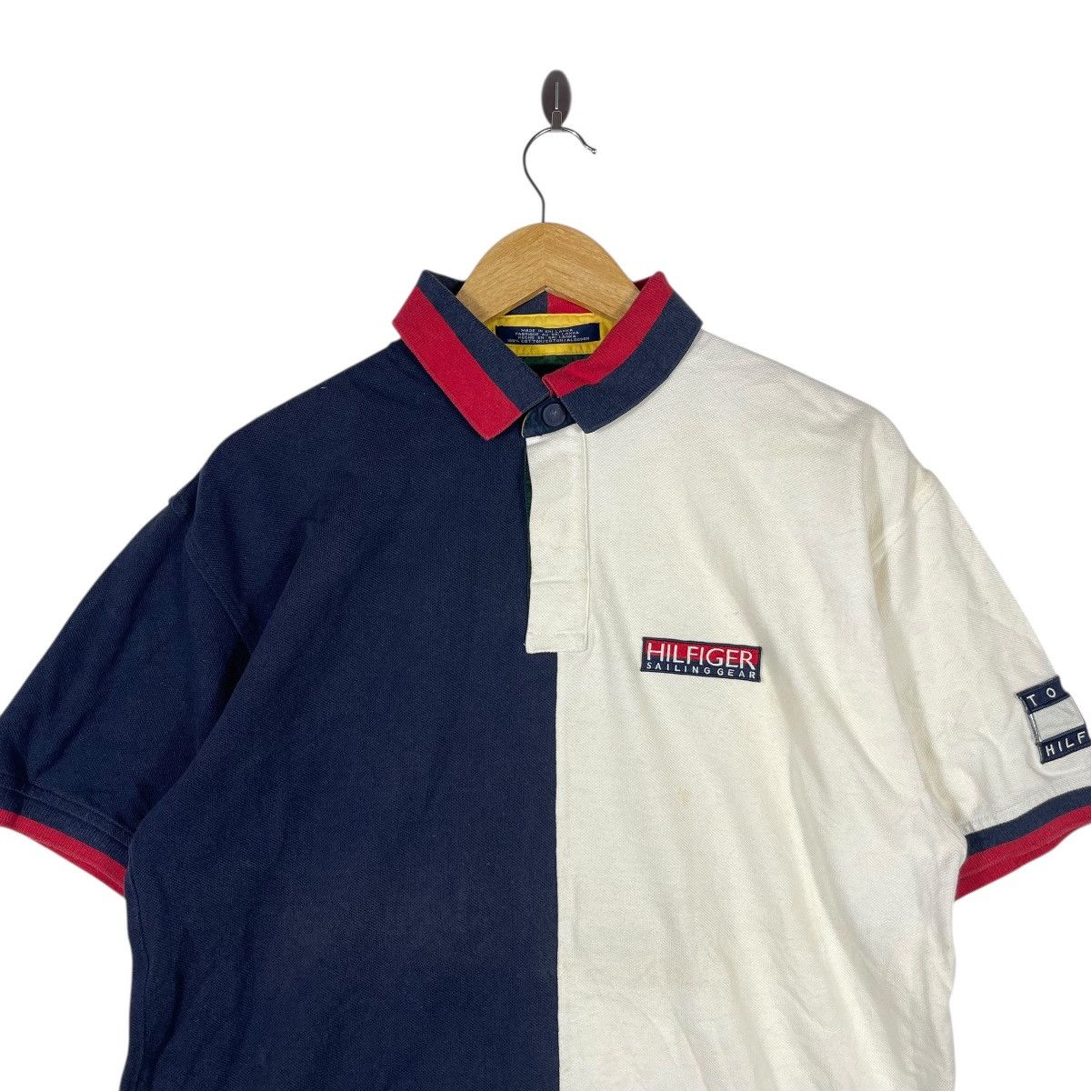 Tommy Hilfiger Vintage 90s Tommy Hilfiger Sailing Gear Polo Shirt Size US L / EU 52-54 / 3 - 2 Thumbnail