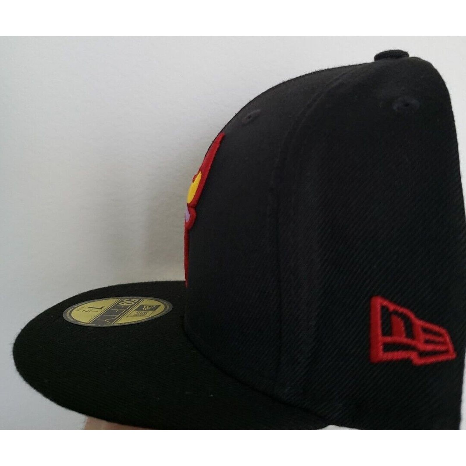 New Era Chicago Bulls Hat Fitted Size 7 1/2 Black Pink 5950 New Era Size ONE SIZE - 4 Thumbnail