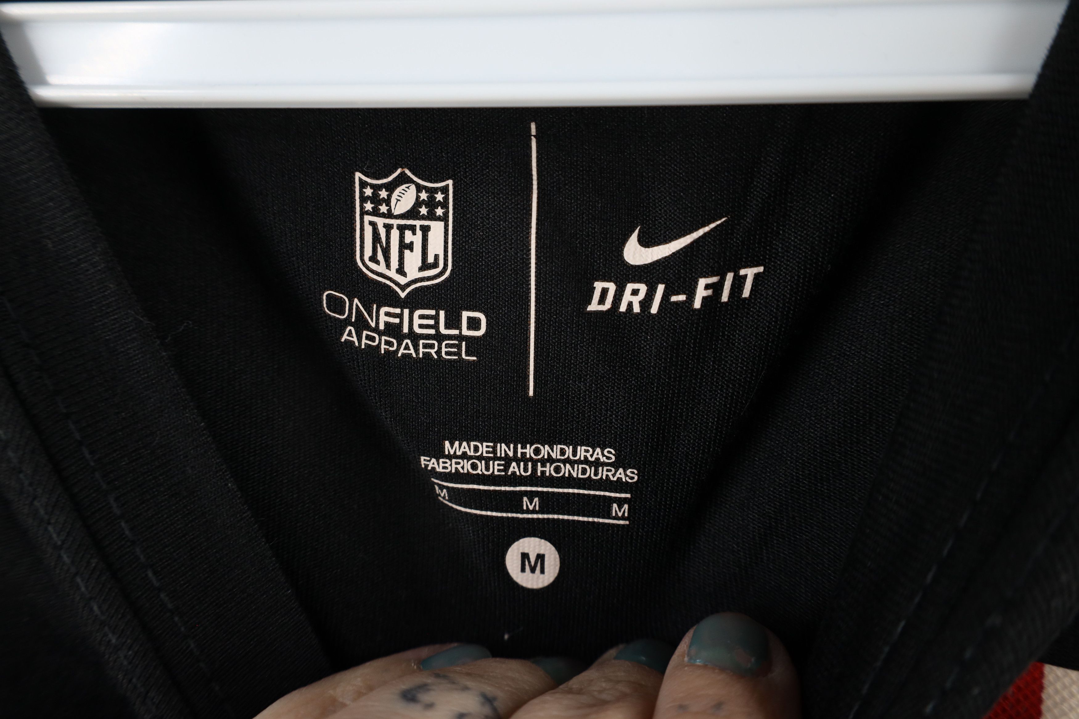 Nike × Vintage Nike On Field Kansas City Chiefs Football T-Shirt Black Size US M / EU 48-50 / 2 - 9 Thumbnail