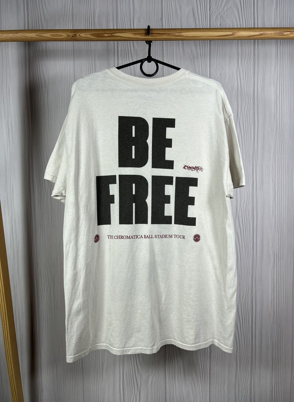 Band Tees Lady Gaga The Chromatica Ball Be Free Tour T-Shirt Size L Size US M / EU 48-50 / 2 - 2 Thumbnail