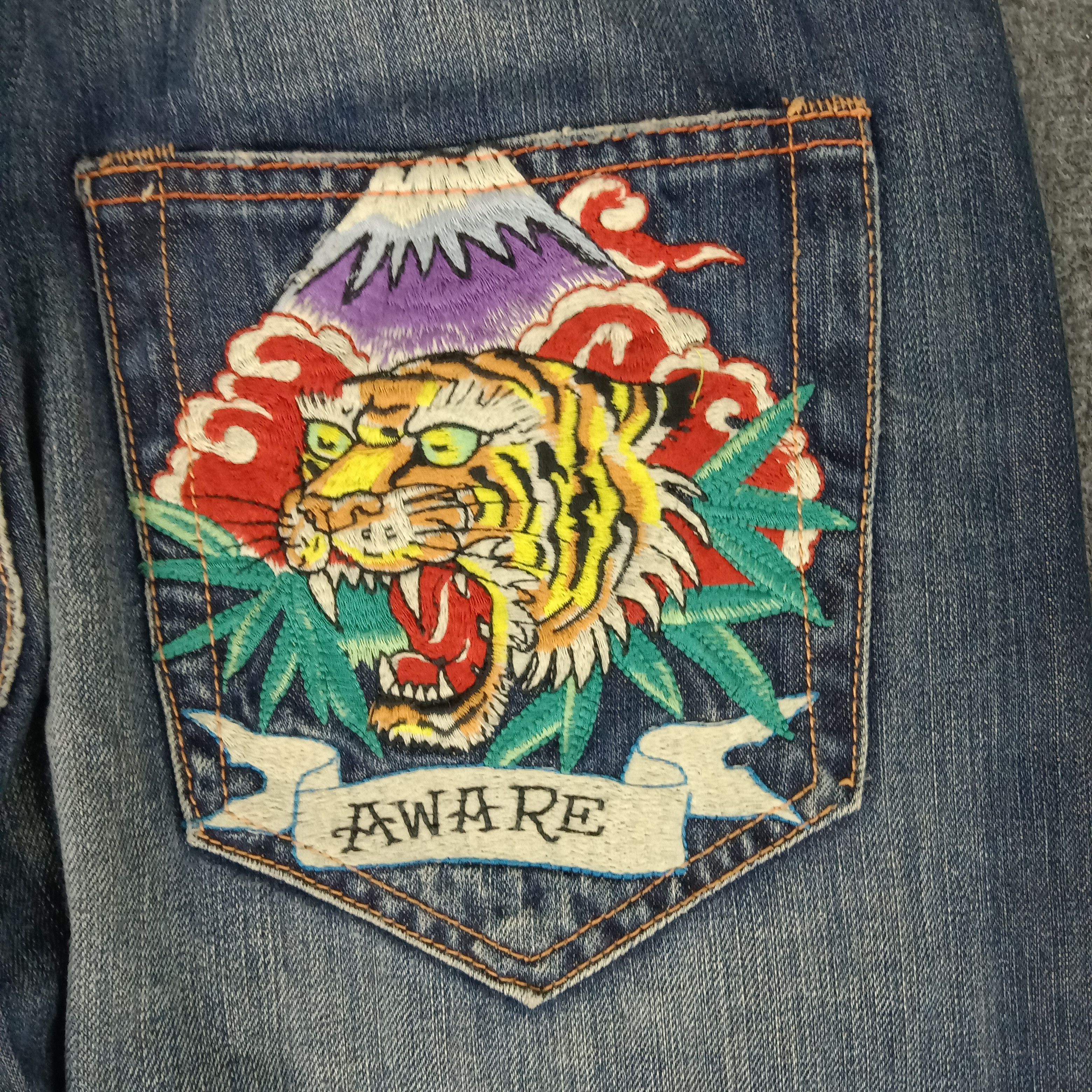 Christian Audigier × Ed Hardy × Vintage Ed Hardy American Designer Embroidery Art Jeans Size US 31 - 3 Thumbnail