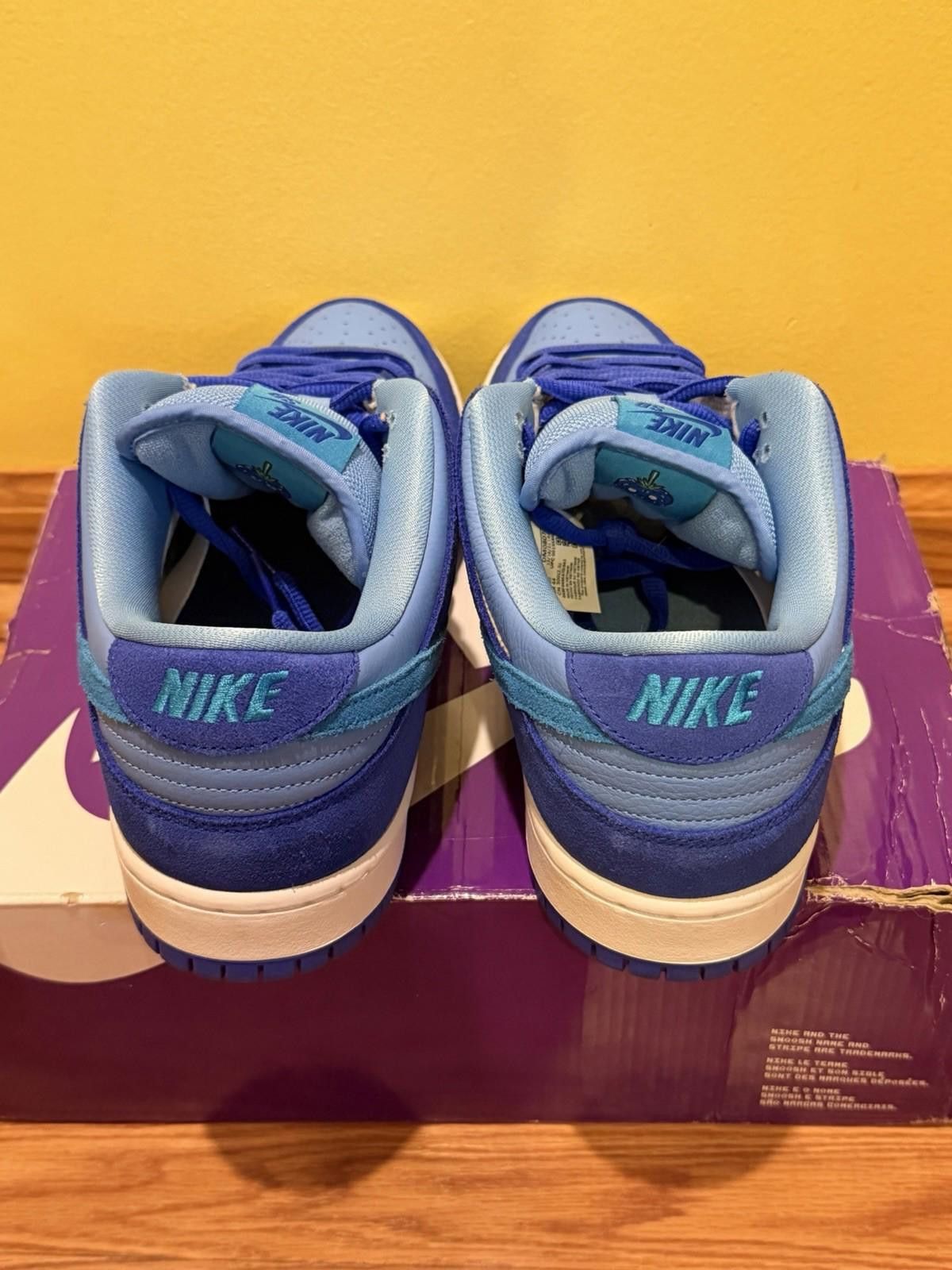 Nike Nike SB Low Pro Fruit Pack Blue Raspberry Size 12 DM0807-400 Size US 12 / EU 45 - 4 Thumbnail