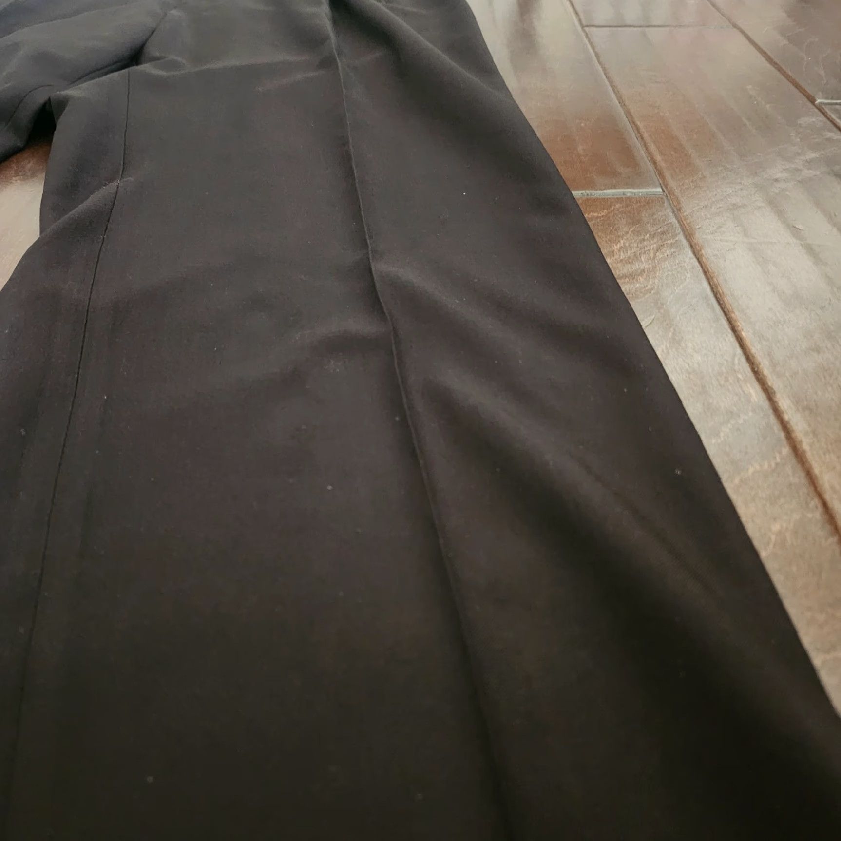 Haggar Haggar Premium Comfort Dress Pants Mens 32x29 Black Pleated Classic Fit Pants Regular 5-Pocket Solid Dress Pants Mens Size US 32 / EU 48 - 7 Thumbnail