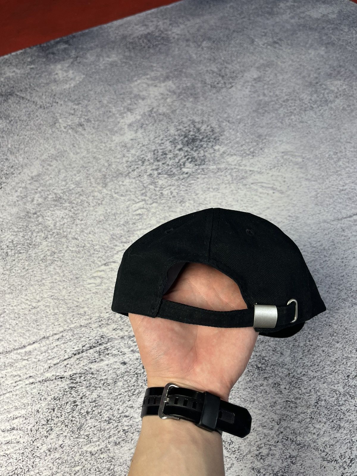 Formula 1 Vintage Mercedes Benz Rare Cap AMG Petronas Formula 1 OS Size ONE SIZE - 6 Thumbnail