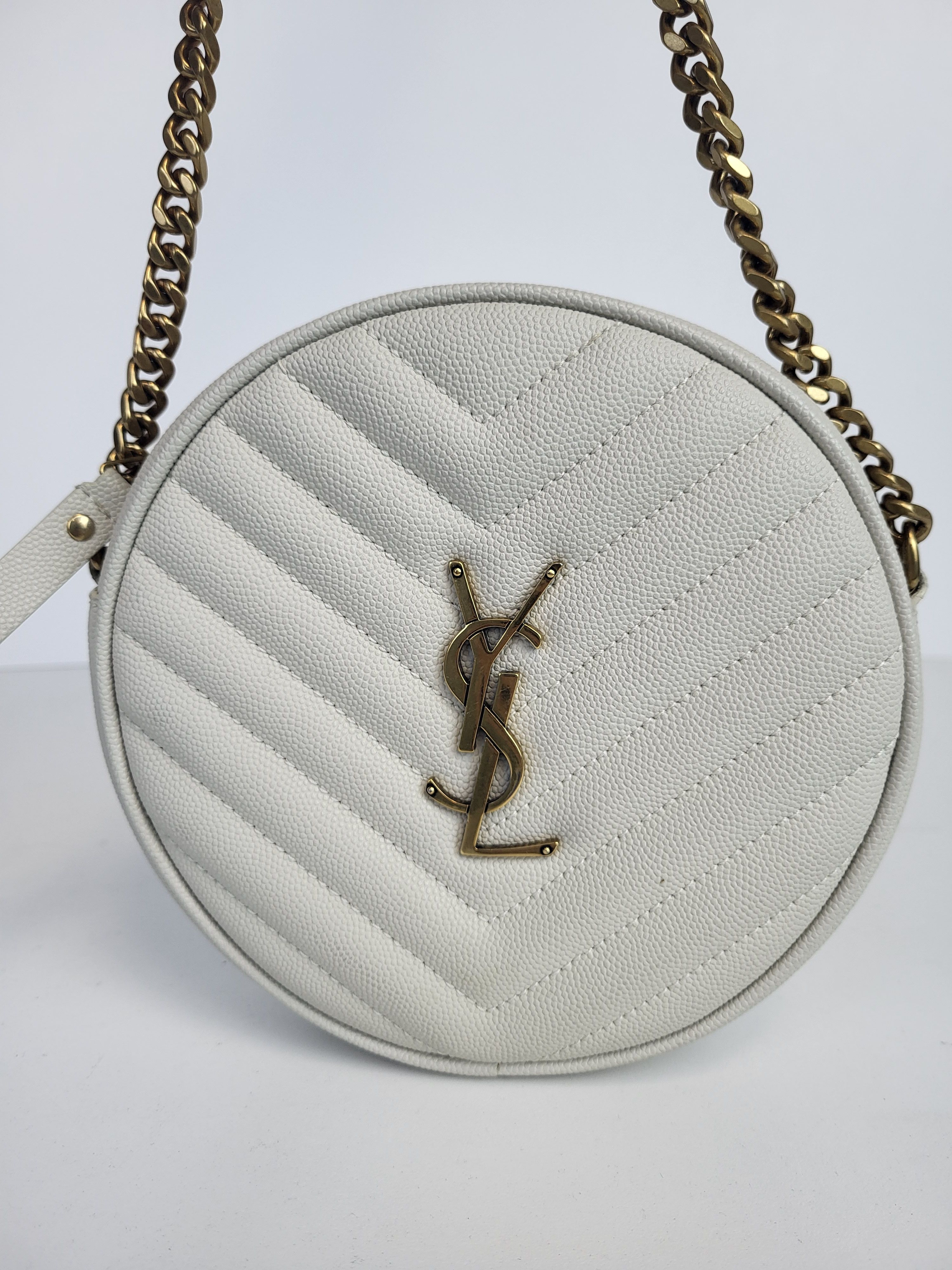 Yves Saint Laurent Saint Laurent Vinyle Round Camera Bag Leather Size ONE SIZE - 1 Thumbnail