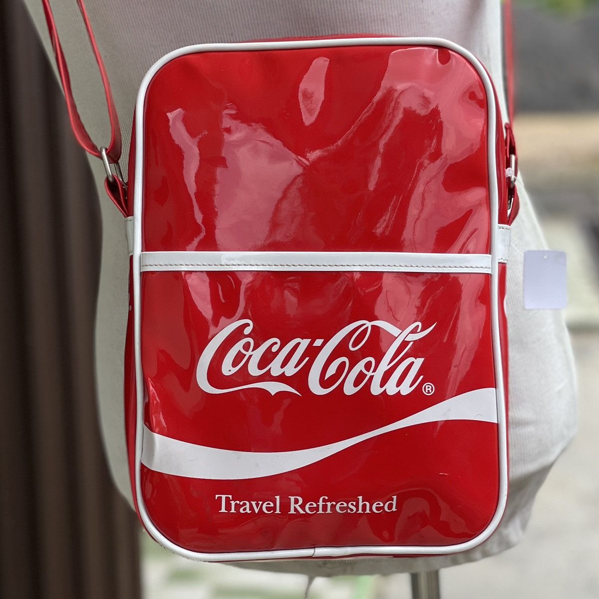 Coca Cola Coca Cola Red Vinly Crossbody Size ONE SIZE - 3 Thumbnail